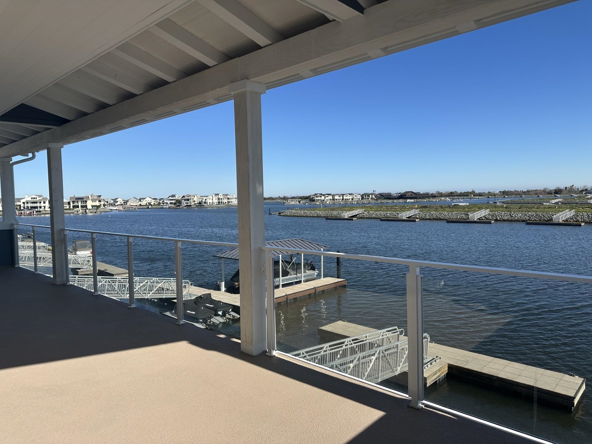 Detail Gallery Image 8 of 21 For 656 Point Place, Bethel Island,  CA 94511 - 5 Beds | 5/1 Baths