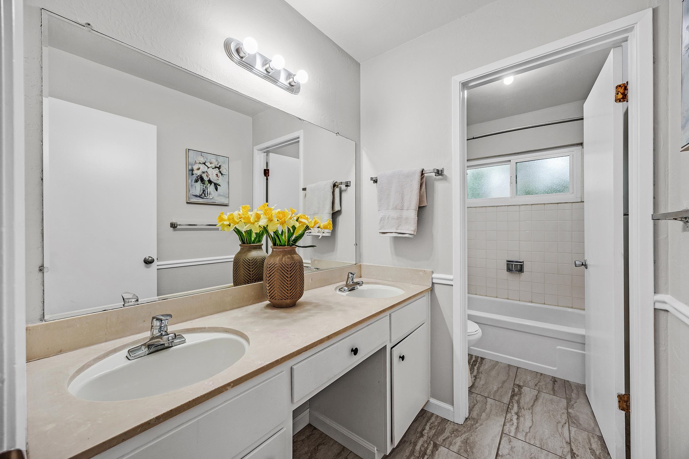 Detail Gallery Image 33 of 42 For 5287 Diane Lane, Livermore,  CA 94550 - 4 Beds | 2/1 Baths