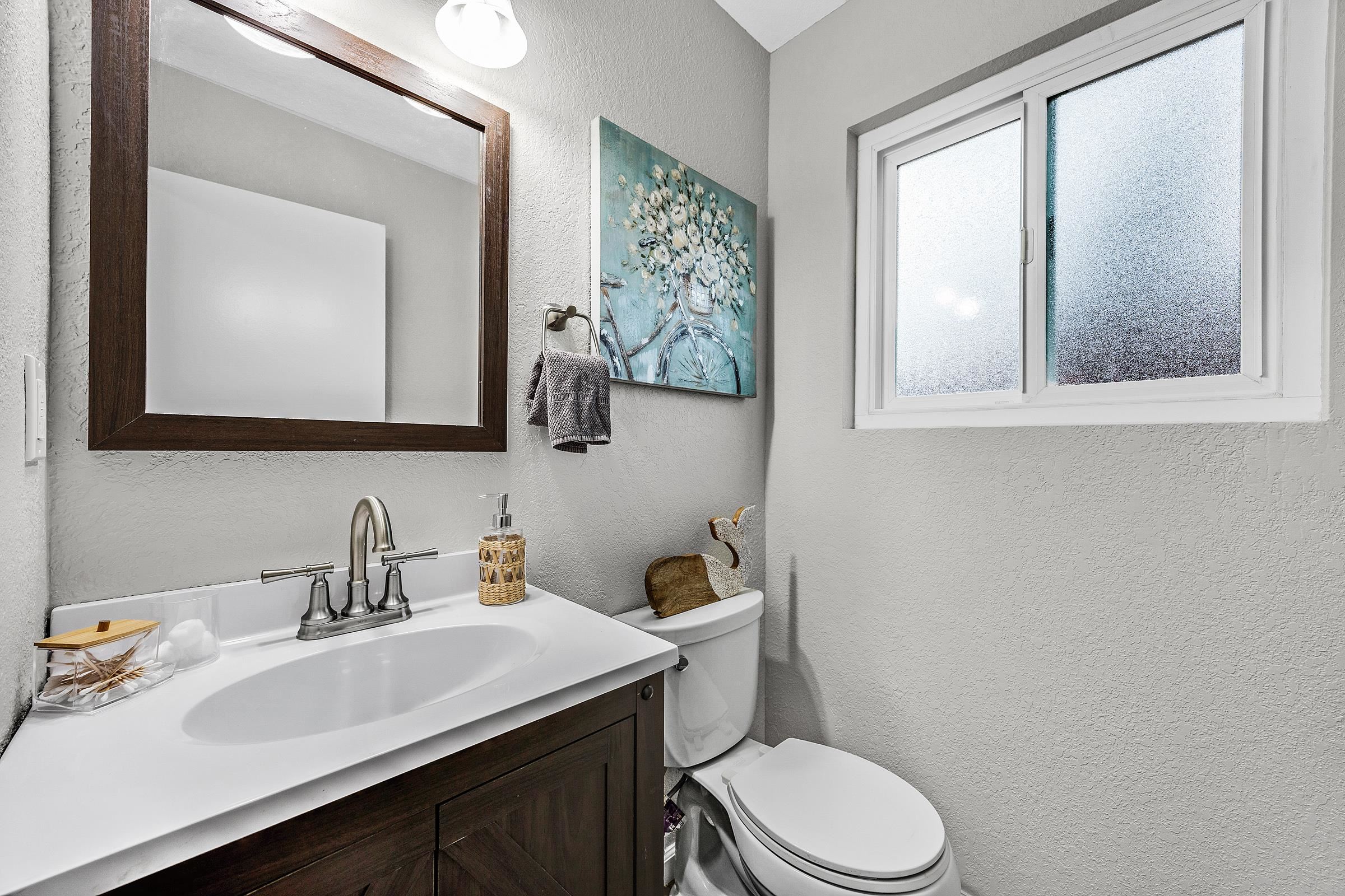 Detail Gallery Image 37 of 42 For 5287 Diane Lane, Livermore,  CA 94550 - 4 Beds | 2/1 Baths