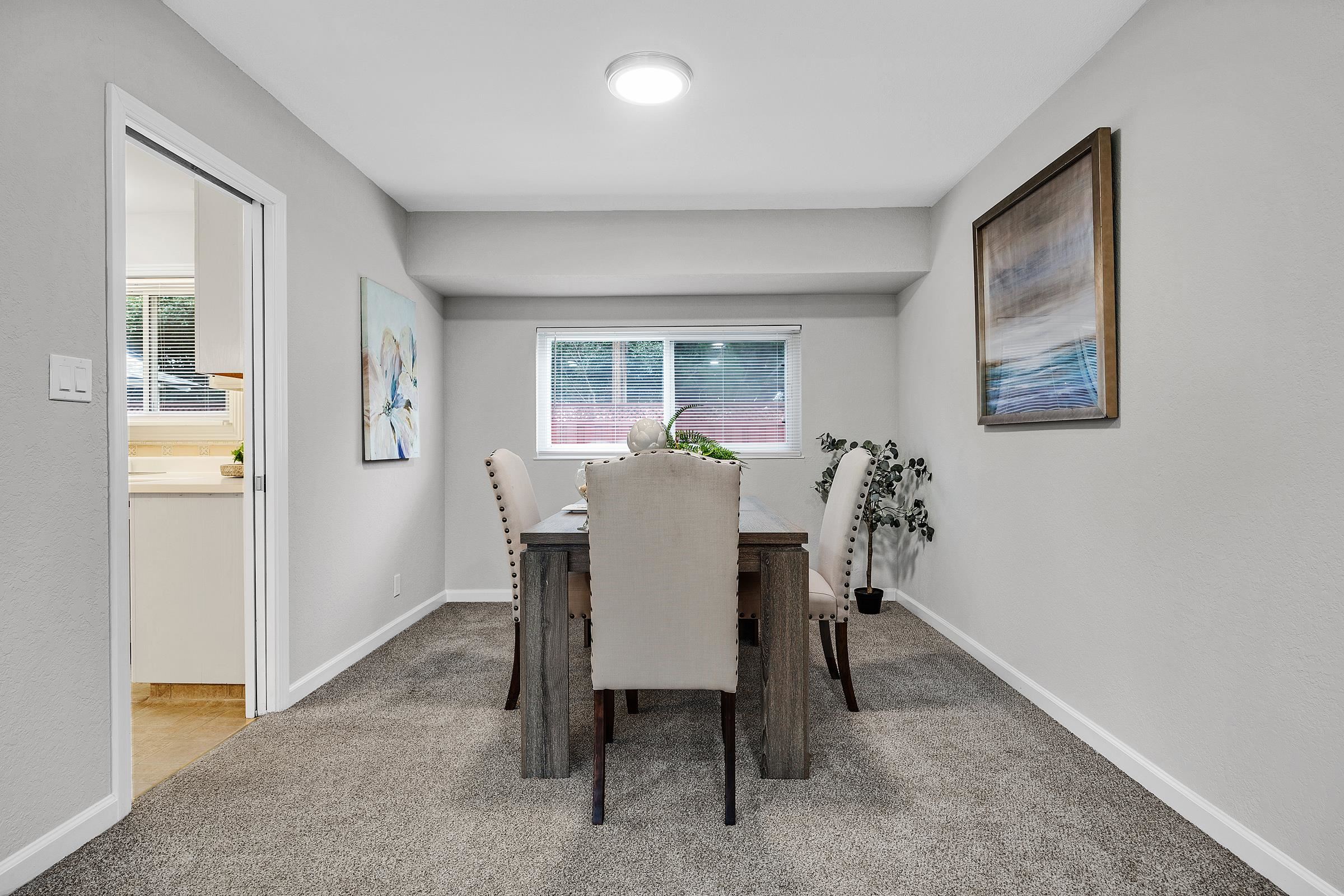 Detail Gallery Image 10 of 42 For 5287 Diane Lane, Livermore,  CA 94550 - 4 Beds | 2/1 Baths