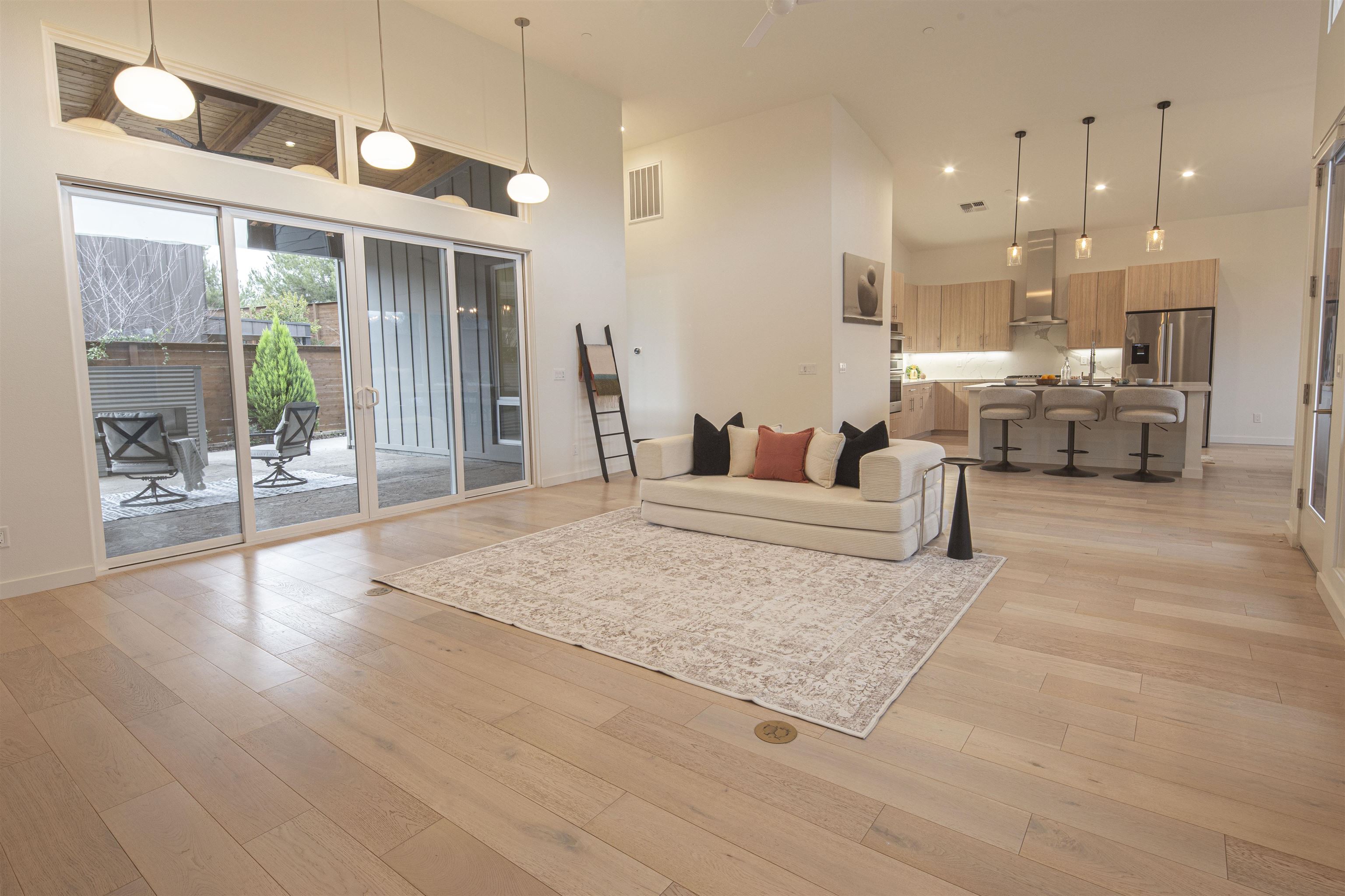 Detail Gallery Image 11 of 57 For 18870 Old Bridge, Jamestown,  CA 95327 - 3 Beds | 2 Baths