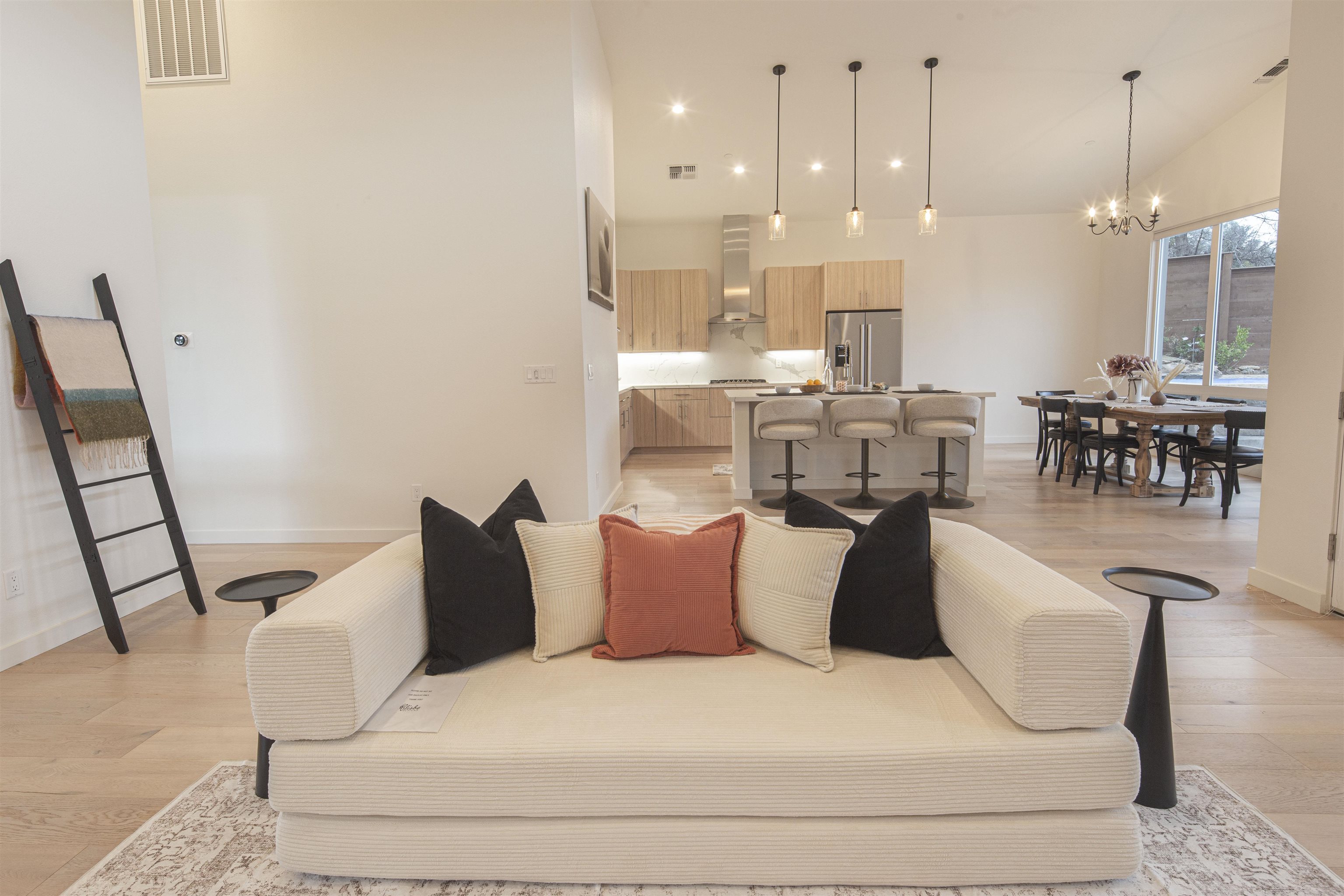 Detail Gallery Image 12 of 57 For 18870 Old Bridge, Jamestown,  CA 95327 - 3 Beds | 2 Baths