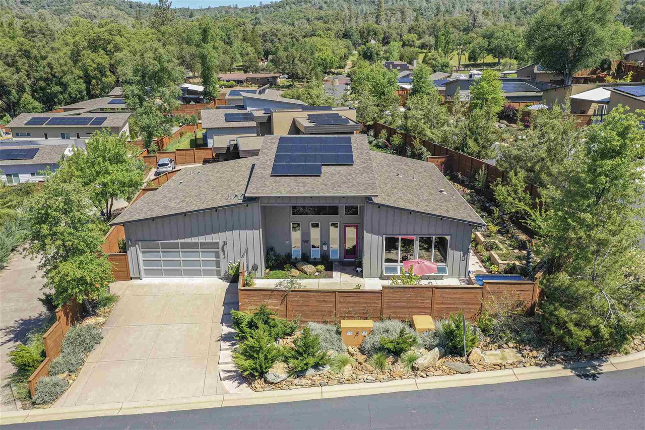 Detail Gallery Image 3 of 57 For 18870 Old Bridge, Jamestown,  CA 95327 - 3 Beds | 2 Baths