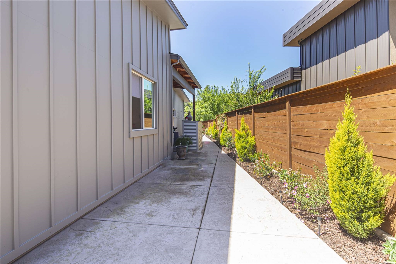 Detail Gallery Image 43 of 57 For 18870 Old Bridge, Jamestown,  CA 95327 - 3 Beds | 2 Baths