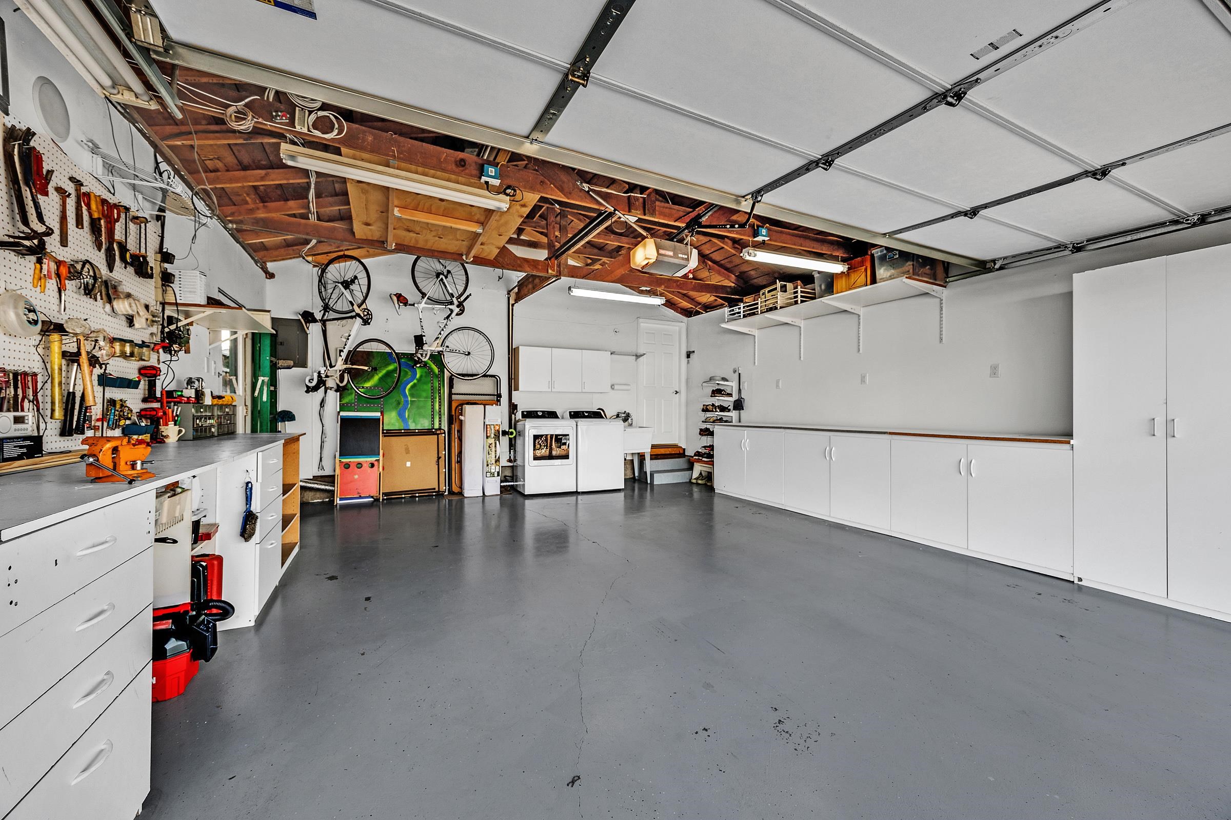 Detail Gallery Image 27 of 33 For 1009 Lisbon Avenue, Livermore,  CA 94550 - 3 Beds | 2 Baths