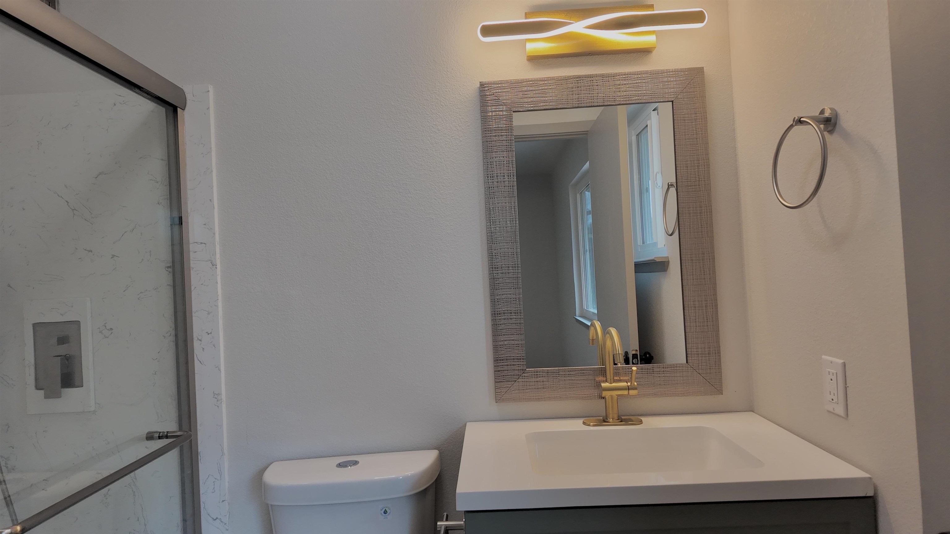 Detail Gallery Image 16 of 20 For 7808 Camrose Way, Sacramento,  CA 95828 - 3 Beds | 2 Baths