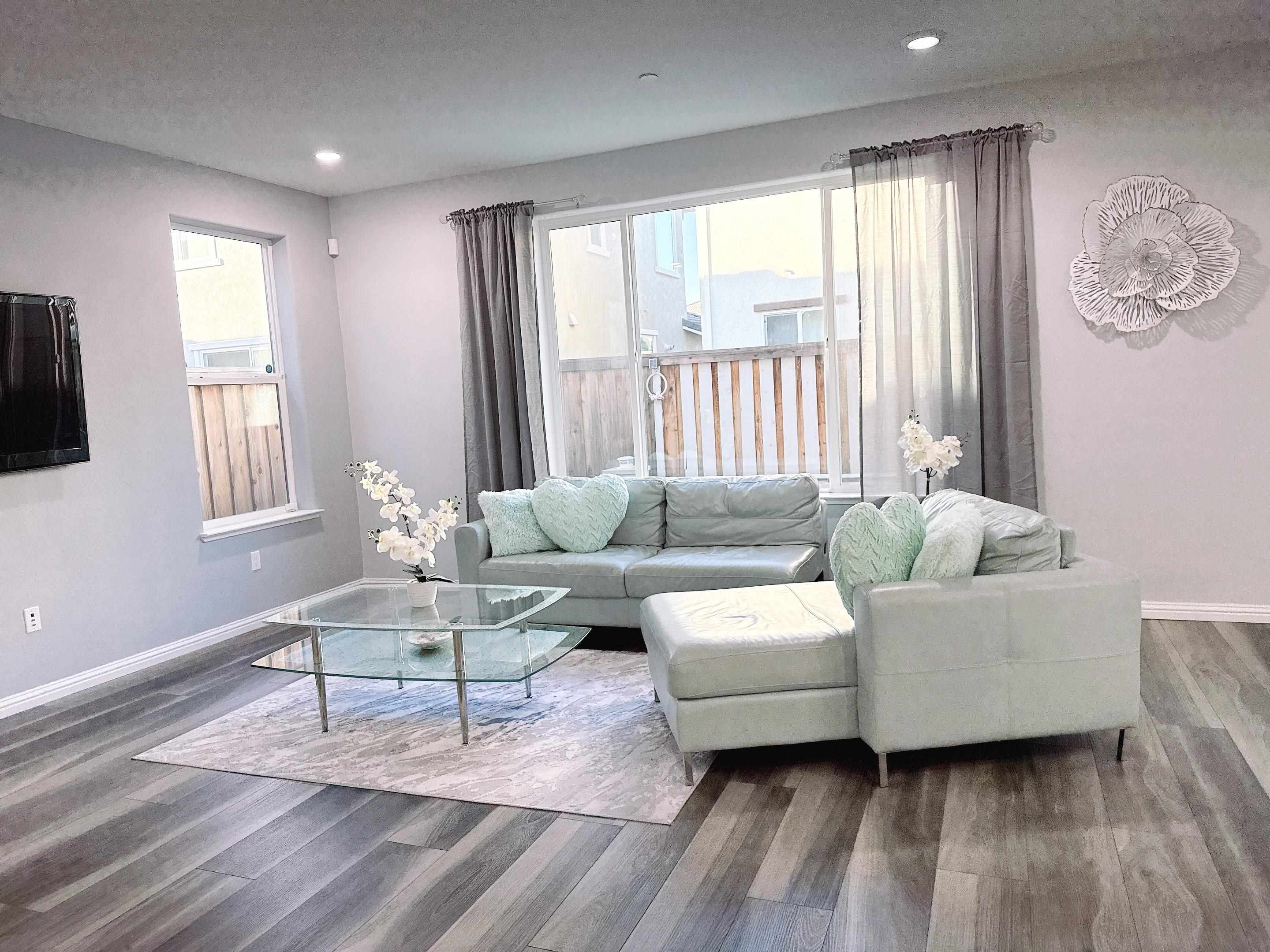 Detail Gallery Image 12 of 56 For 209 Brush Creek Dr, Brentwood,  CA 94513 - 4 Beds | 2/1 Baths