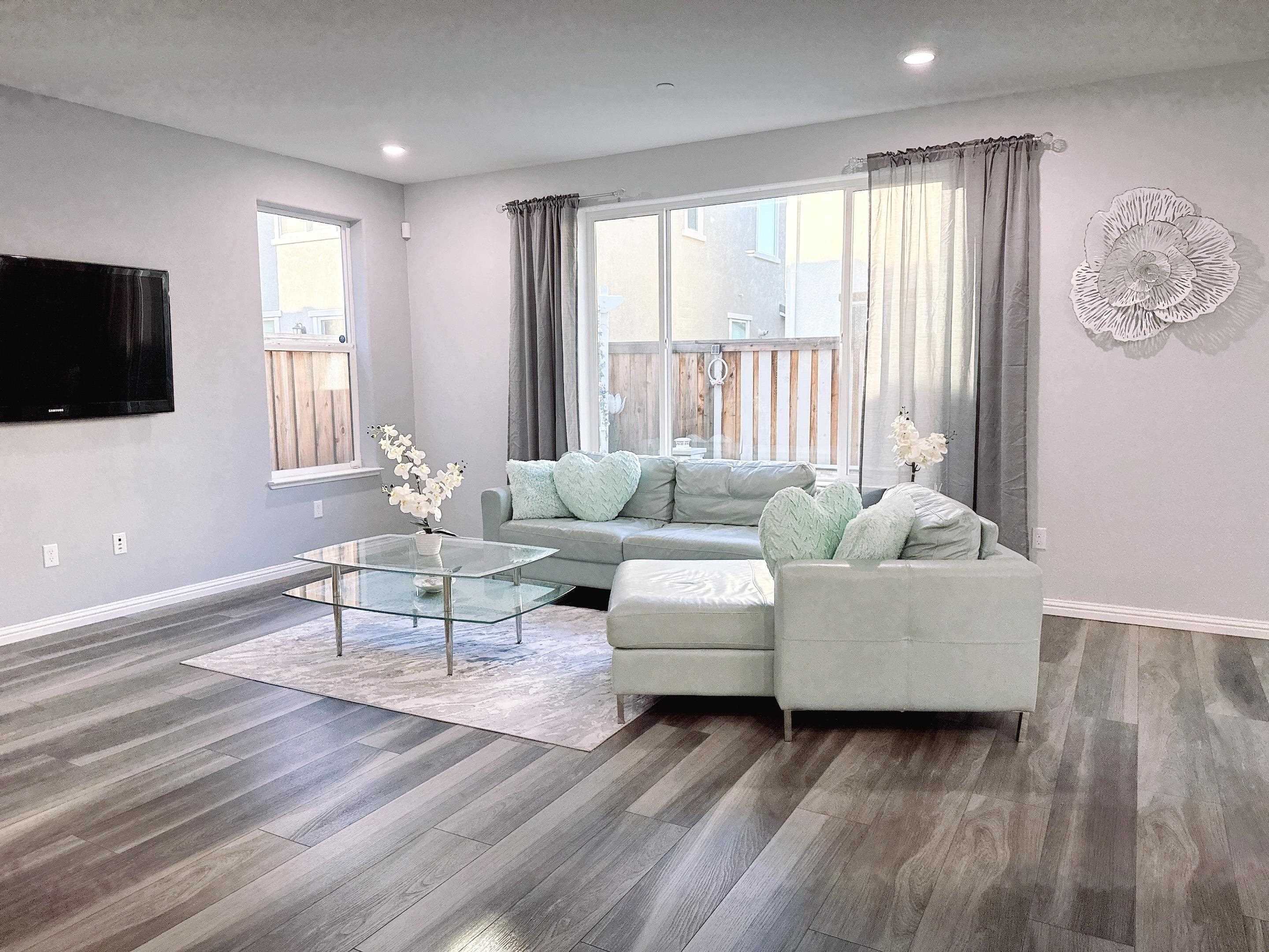 Detail Gallery Image 13 of 56 For 209 Brush Creek Dr, Brentwood,  CA 94513 - 4 Beds | 2/1 Baths