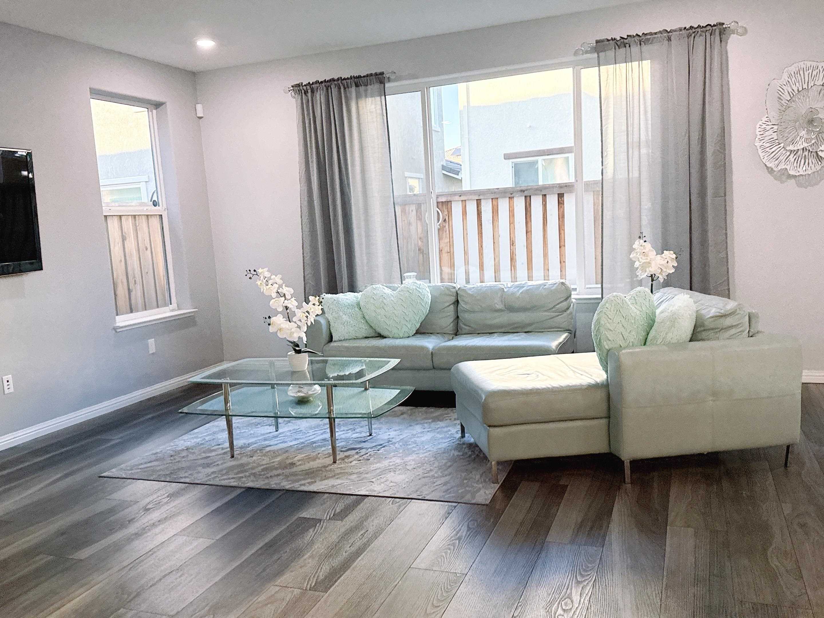 Detail Gallery Image 15 of 56 For 209 Brush Creek Dr, Brentwood,  CA 94513 - 4 Beds | 2/1 Baths