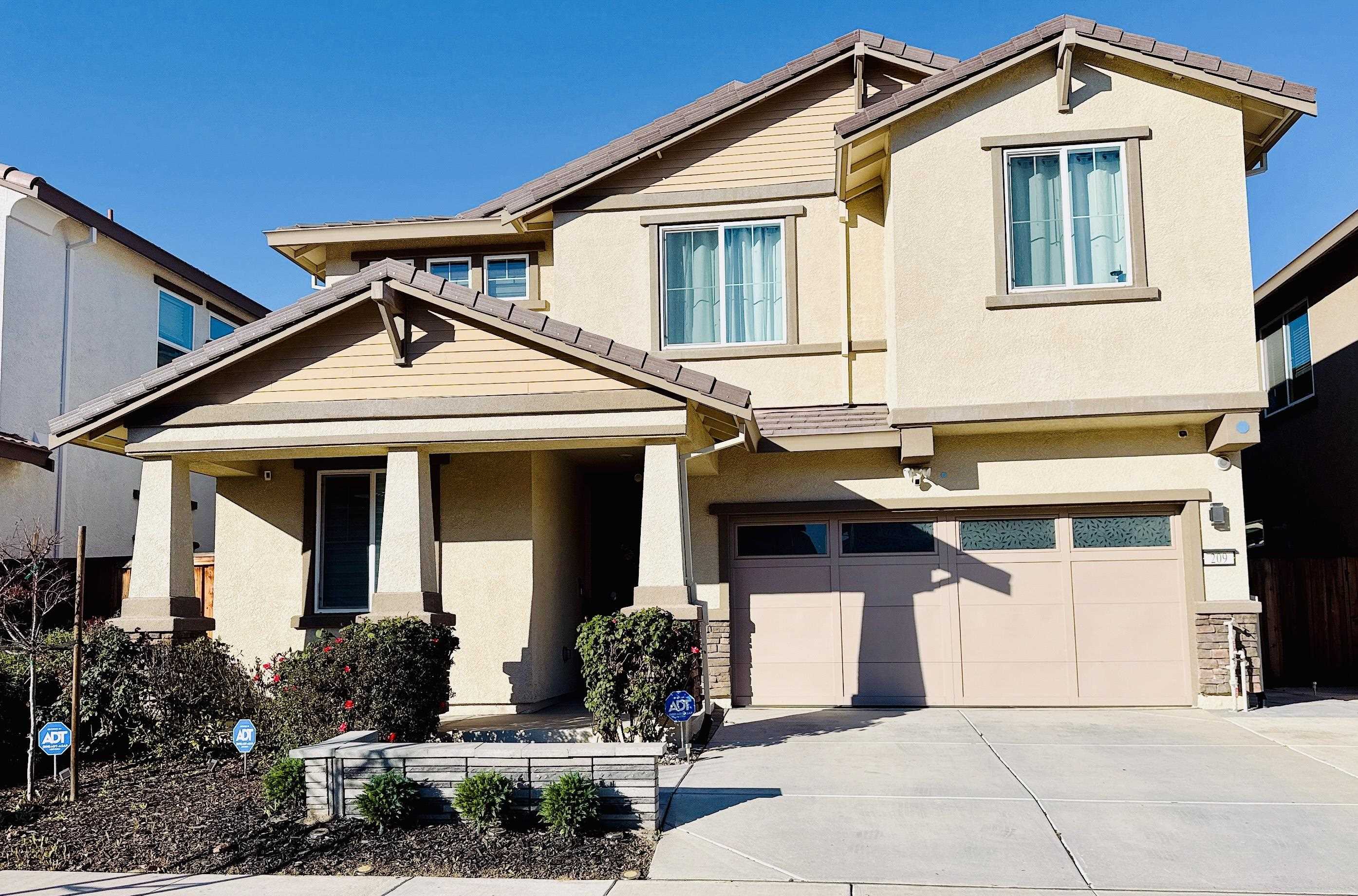 Detail Gallery Image 5 of 56 For 209 Brush Creek Dr, Brentwood,  CA 94513 - 4 Beds | 2/1 Baths