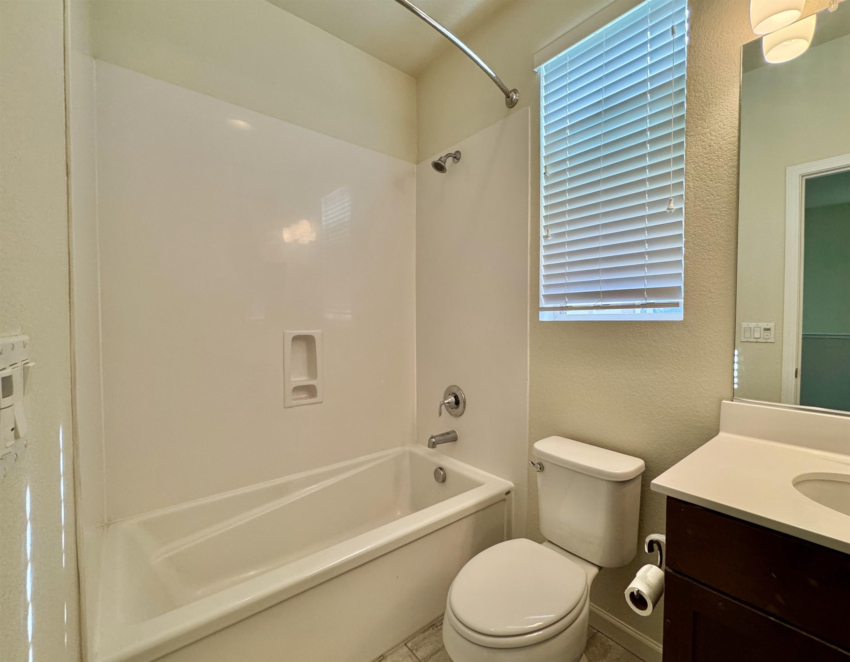 Detail Gallery Image 28 of 31 For 2906 Worthing Commons, Livermore,  CA 94550 - 4 Beds | 3/1 Baths
