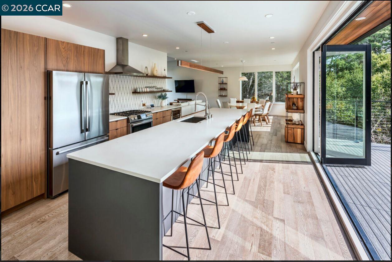 Detail Gallery Image 10 of 25 For 1110 Sterling Av, Berkeley,  CA 94708 - – Beds | – Baths