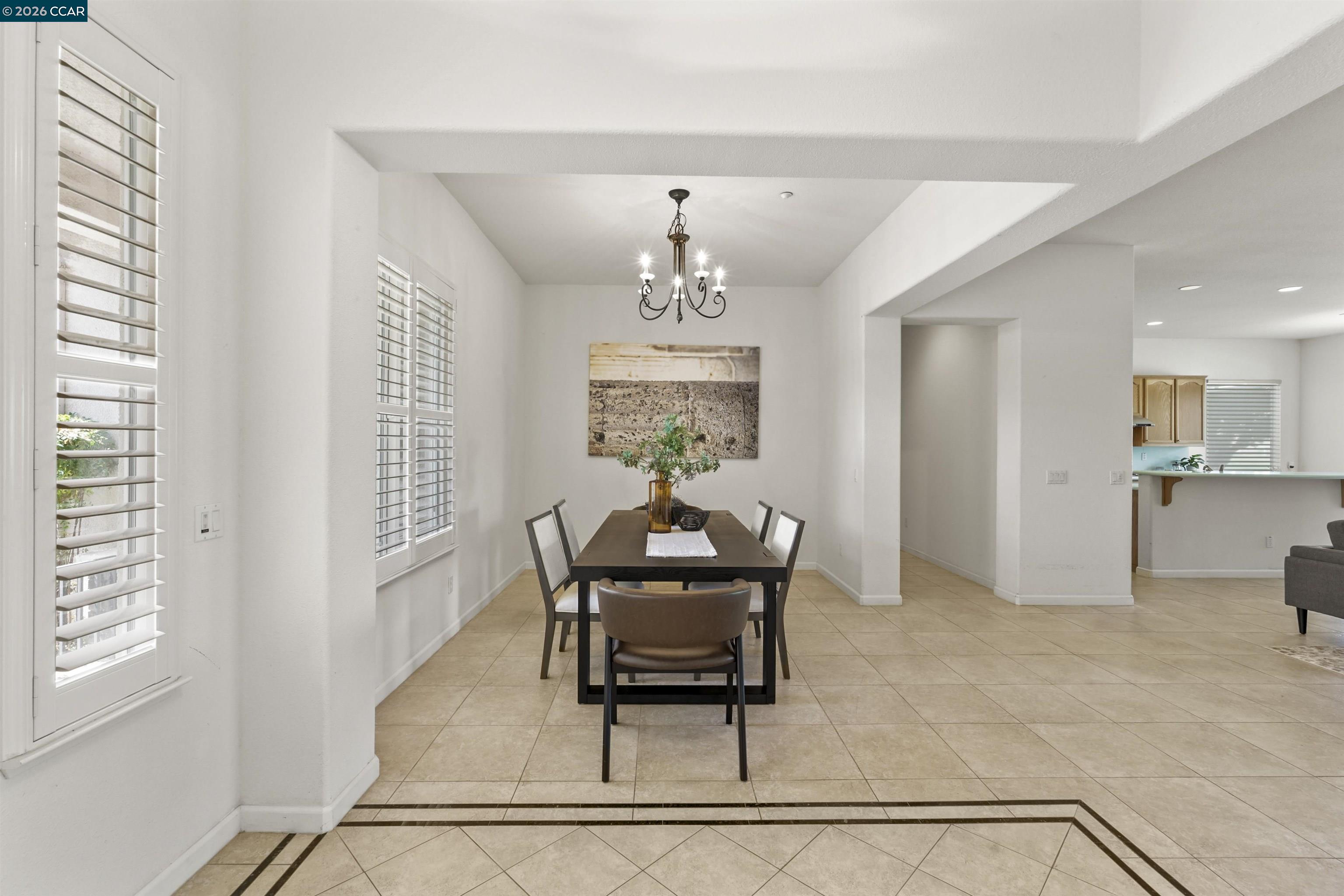 Detail Gallery Image 8 of 59 For 1129 Jonagold Way, Brentwood,  CA 94513 - 3 Beds | 2/1 Baths