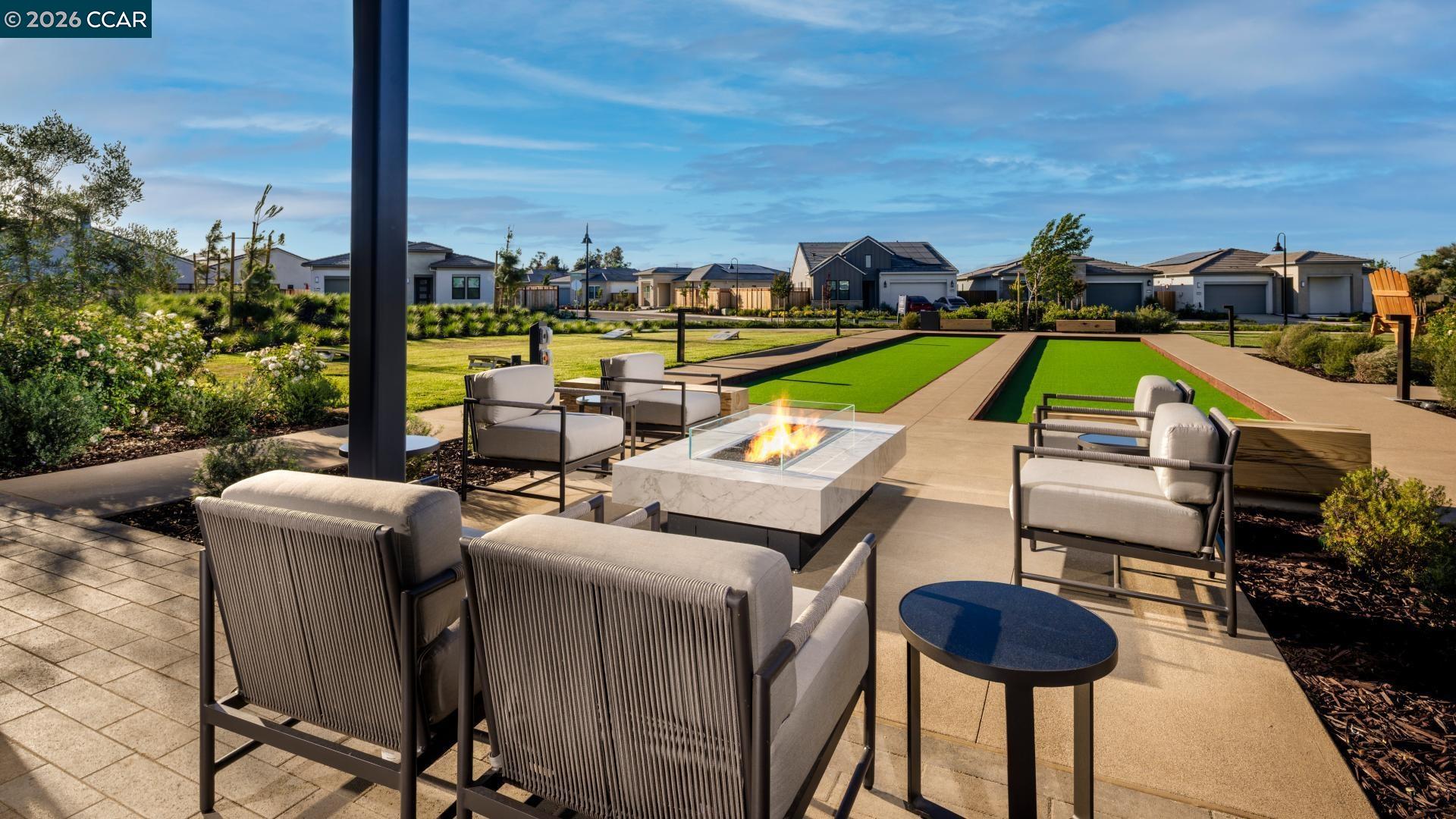 Detail Gallery Image 28 of 39 For 1876 Serene Court, Tracy,  CA 95377 - 2 Beds | 2 Baths