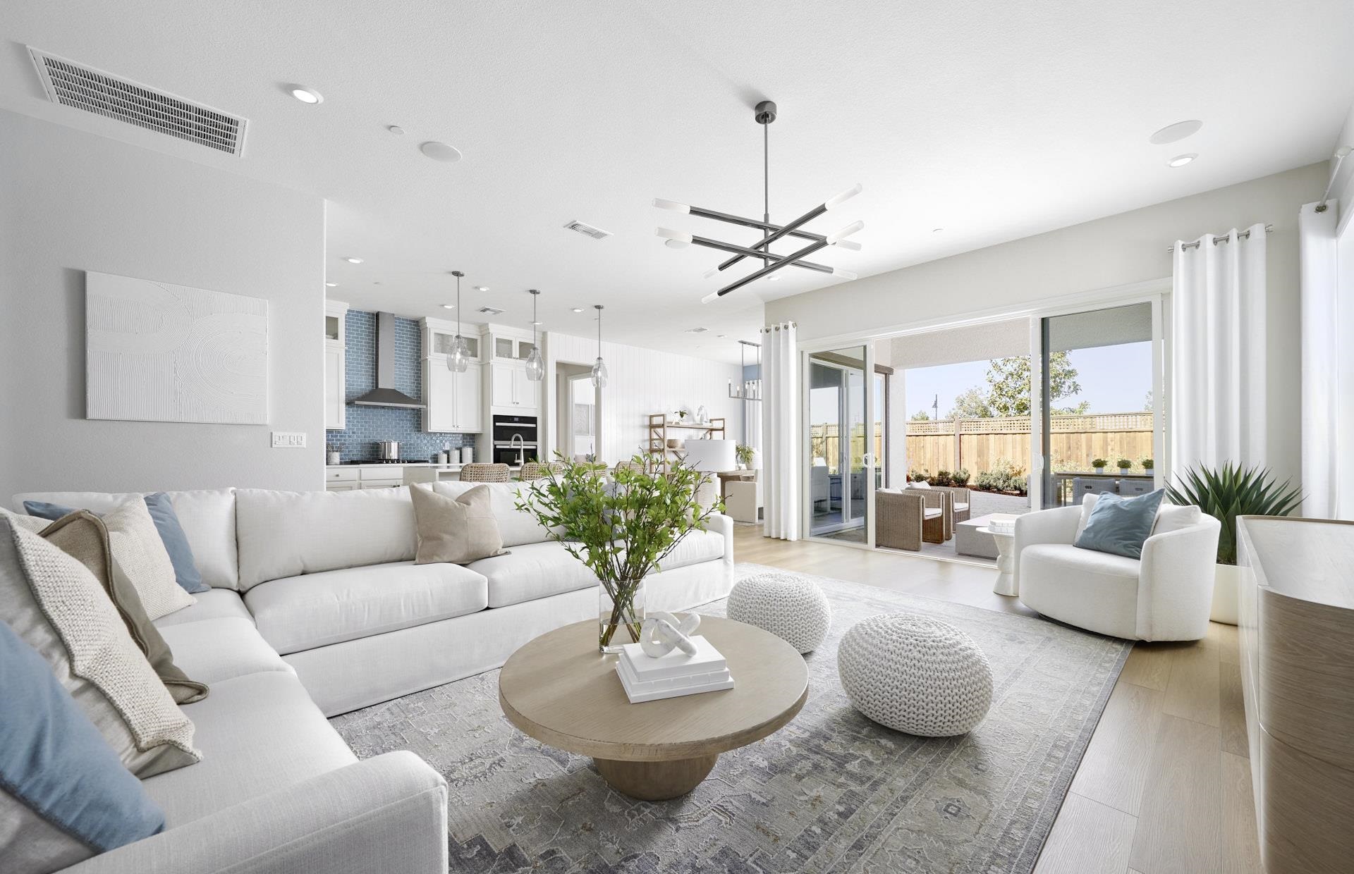 Detail Gallery Image 6 of 15 For 17786 Brightwood Avenue, Lathrop,  CA 95330 - 2 Beds | 1 Baths