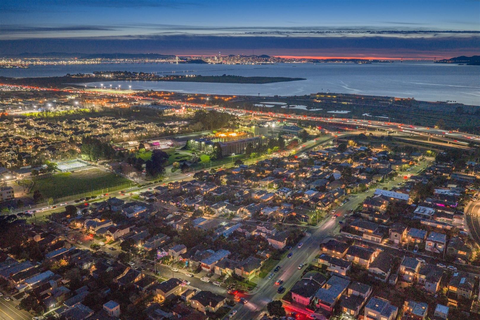 Detail Gallery Image 28 of 29 For 855 Solano Ave, Albany,  CA 94706 - 4 Beds | 3 Baths