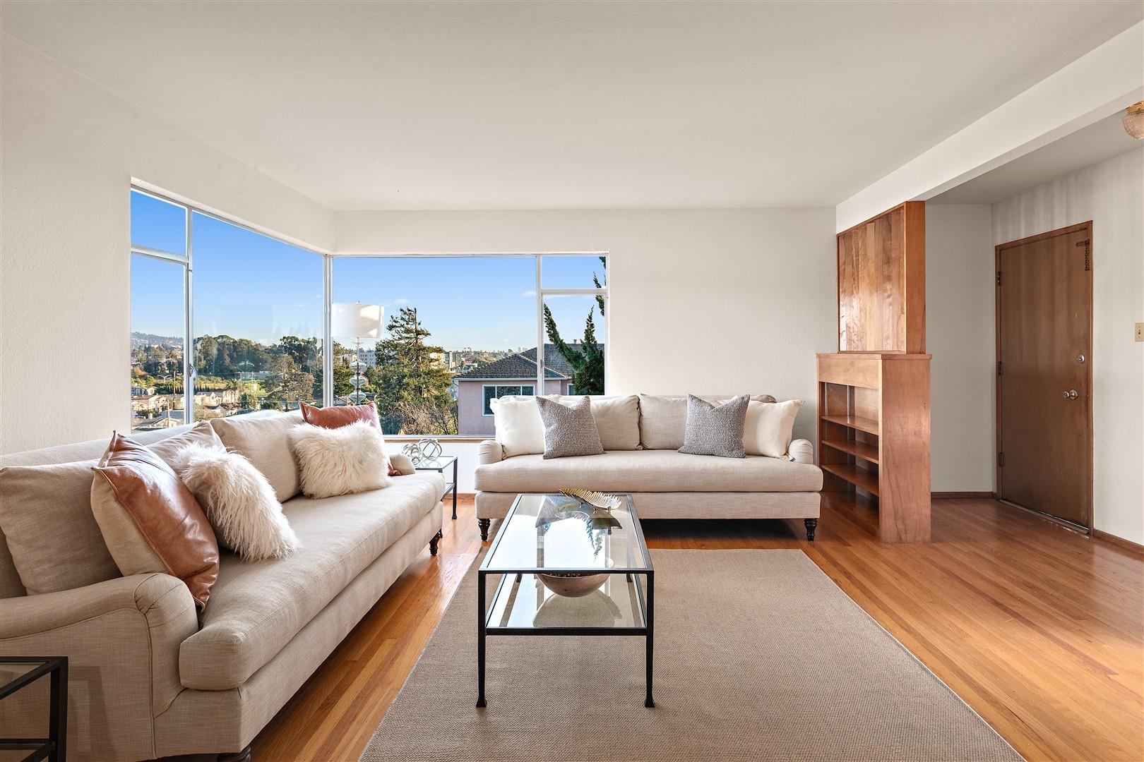 Detail Gallery Image 7 of 29 For 855 Solano Ave, Albany,  CA 94706 - 4 Beds | 3 Baths