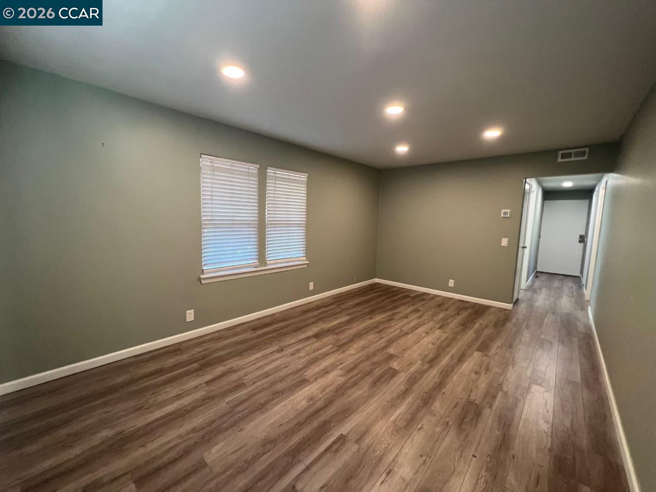 Detail Gallery Image 8 of 15 For 3620 Chestnut St, Lafayette,  CA 94549 - 1 Beds | 1 Baths