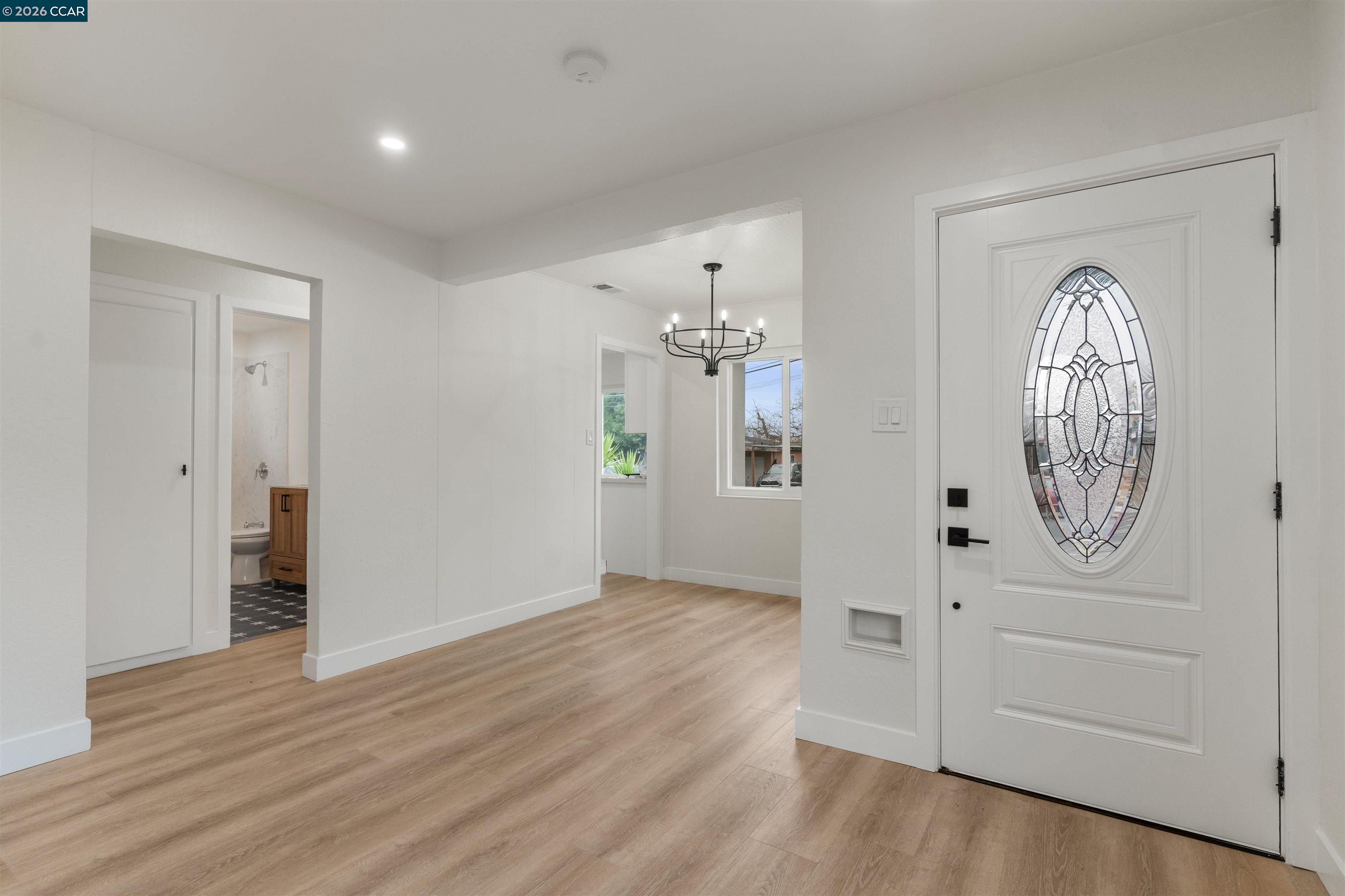 Detail Gallery Image 13 of 45 For 954 Carpino Ave, Pittsburg,  CA 94565 - 3 Beds | 1 Baths