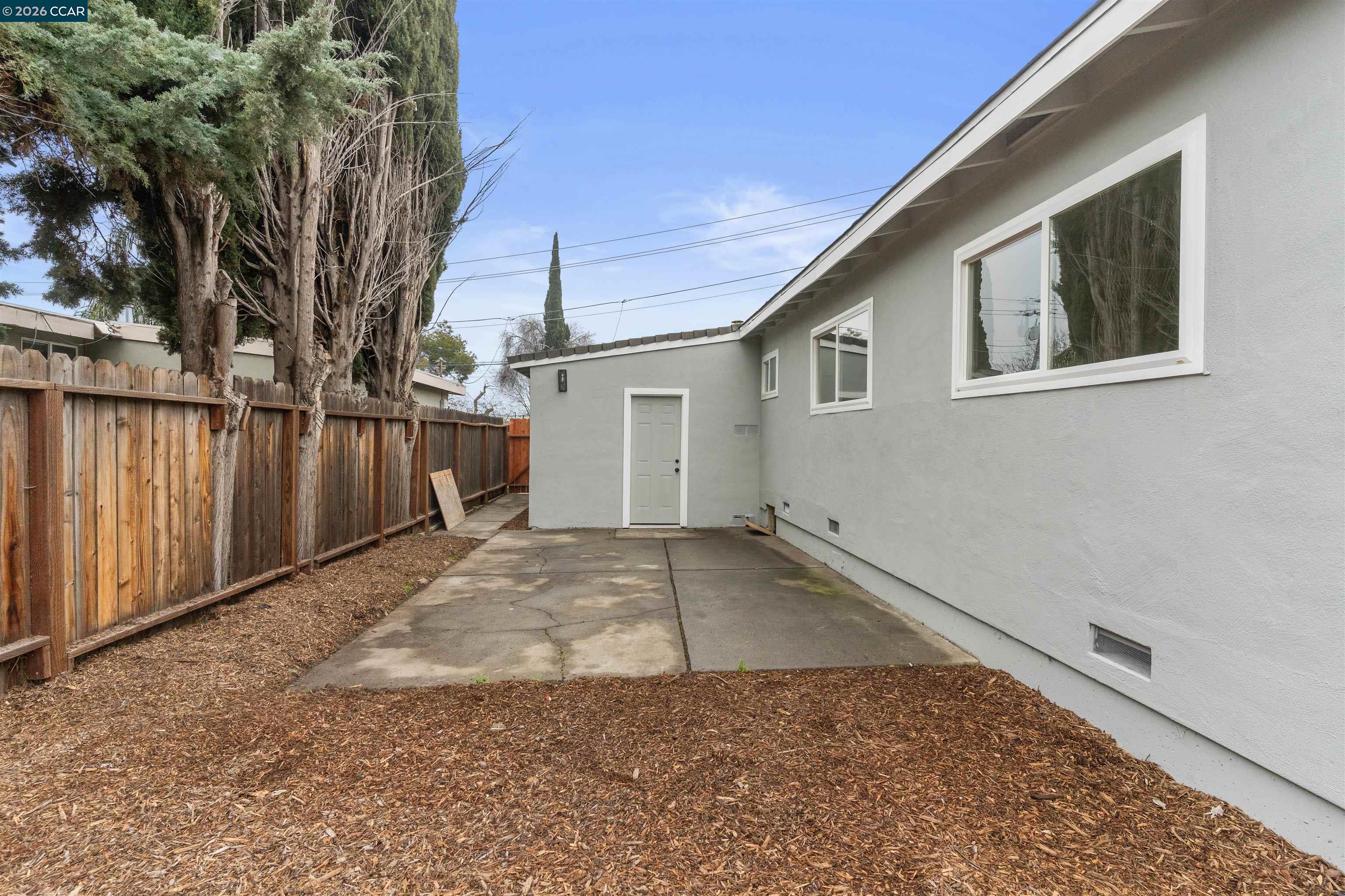 Detail Gallery Image 37 of 45 For 954 Carpino Ave, Pittsburg,  CA 94565 - 3 Beds | 1 Baths