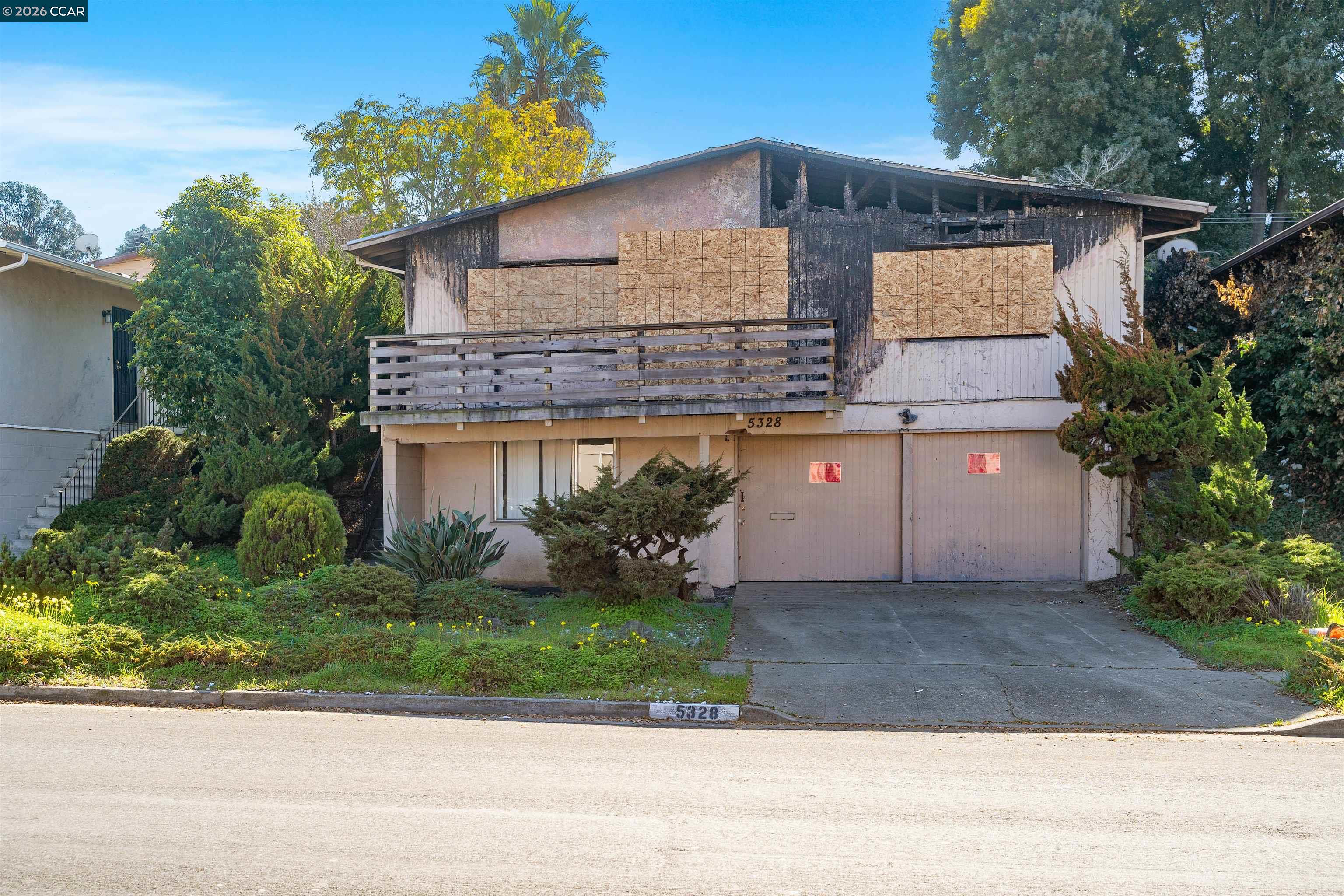 Detail Gallery Image 8 of 8 For 5328 Gately Ave, Richmond,  CA 94804 - 3 Beds | 2 Baths