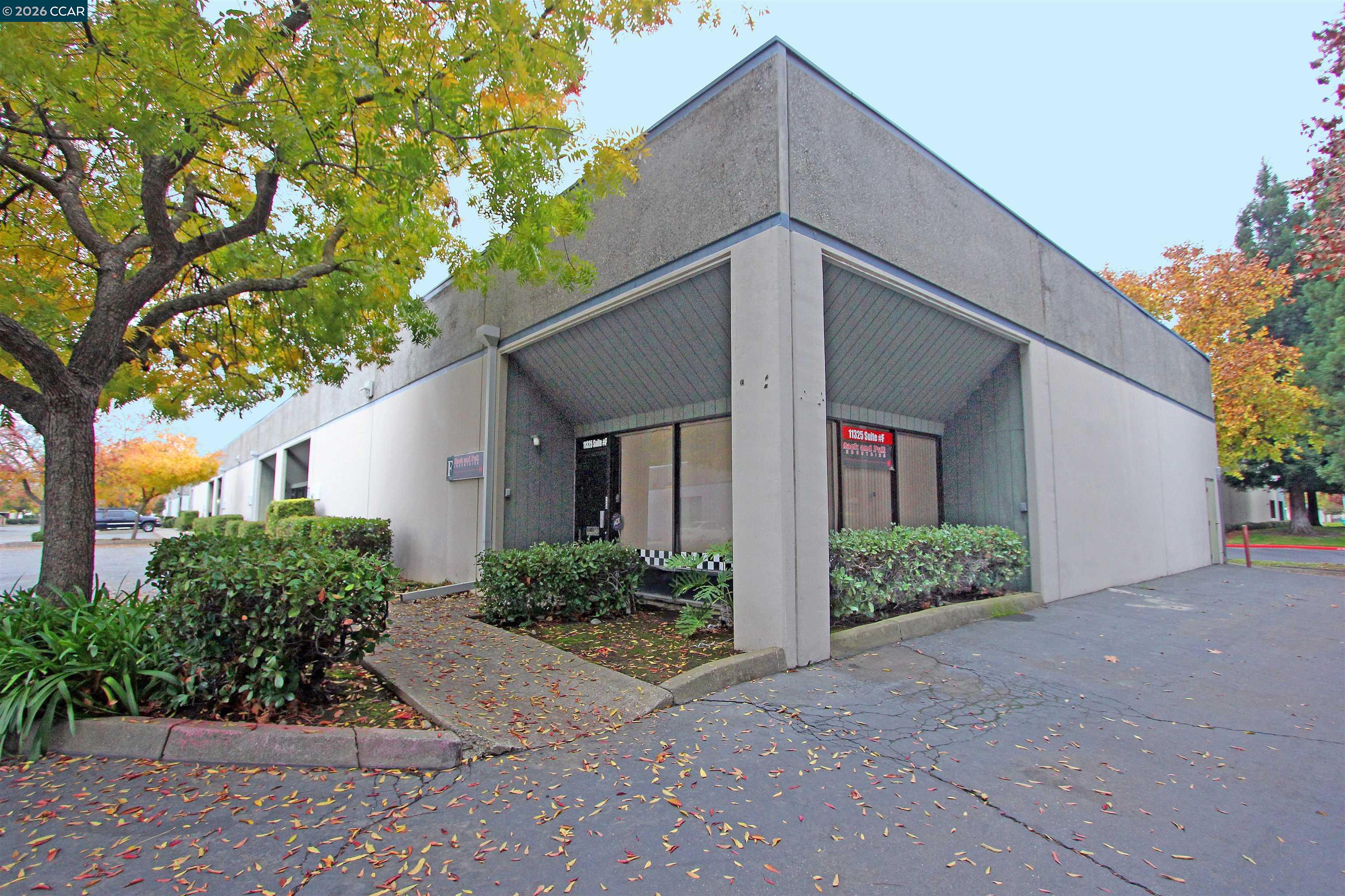 Front Image Thumbnail for CC41122062