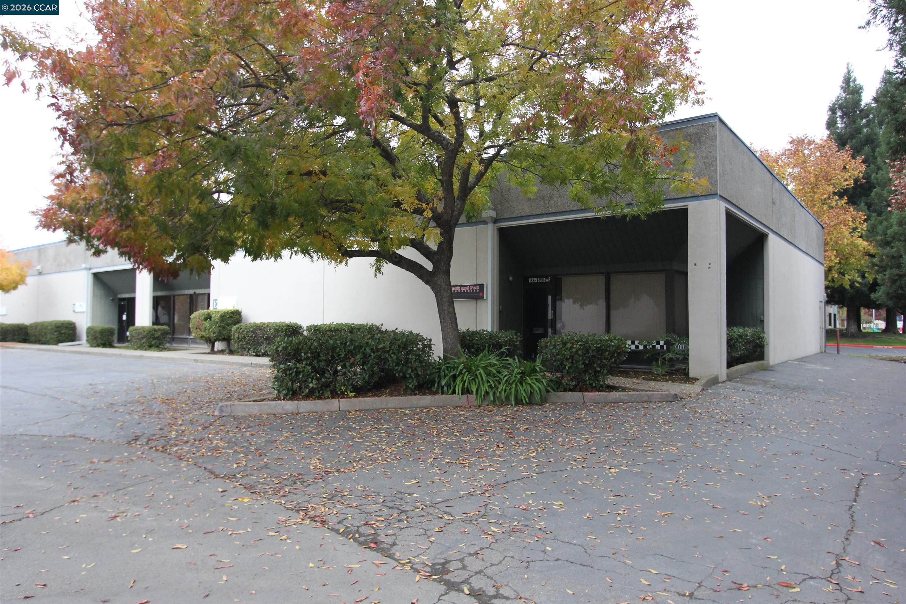 Detail Gallery Image 4 of 13 For 11325 Sunrise Gold Circle, –,  CA 95742 - – Beds | – Baths