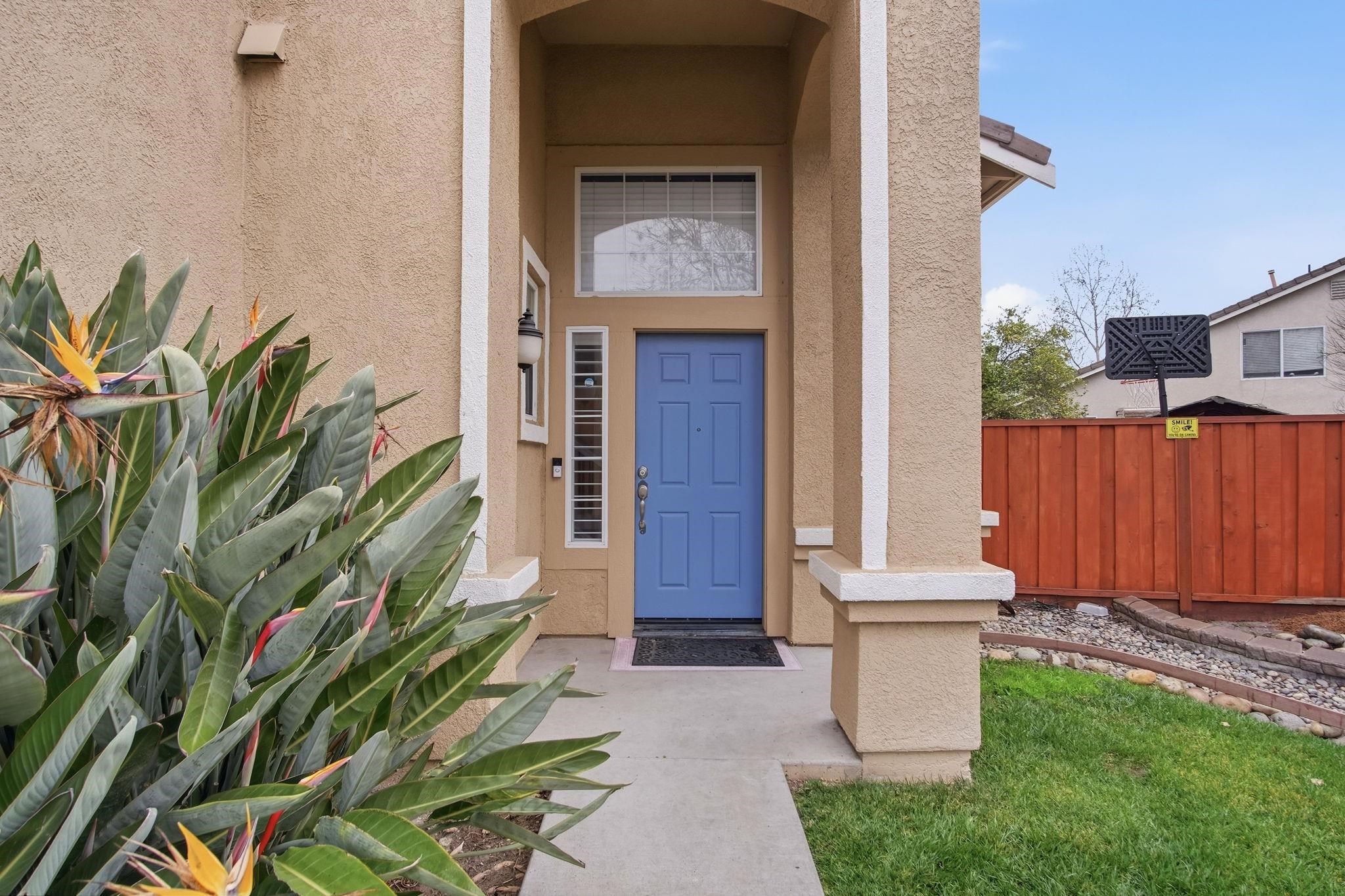 Detail Gallery Image 4 of 25 For 1294 Dover Ln, Tracy,  CA 95377 - 4 Beds | 2/1 Baths