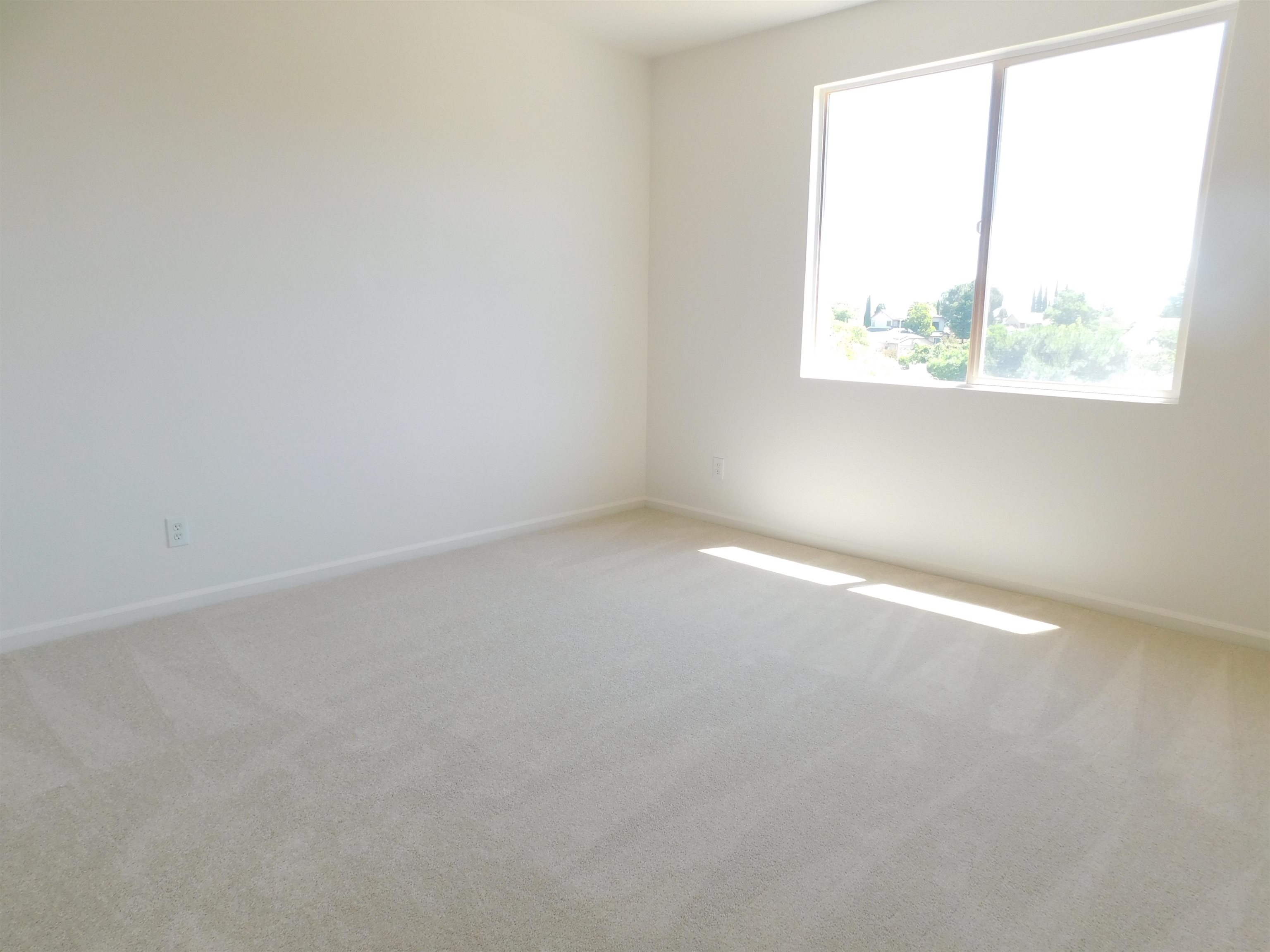 Detail Gallery Image 14 of 17 For 3915 Hummingbird Dr, Antioch,  CA 94509 - 5 Beds | 3 Baths