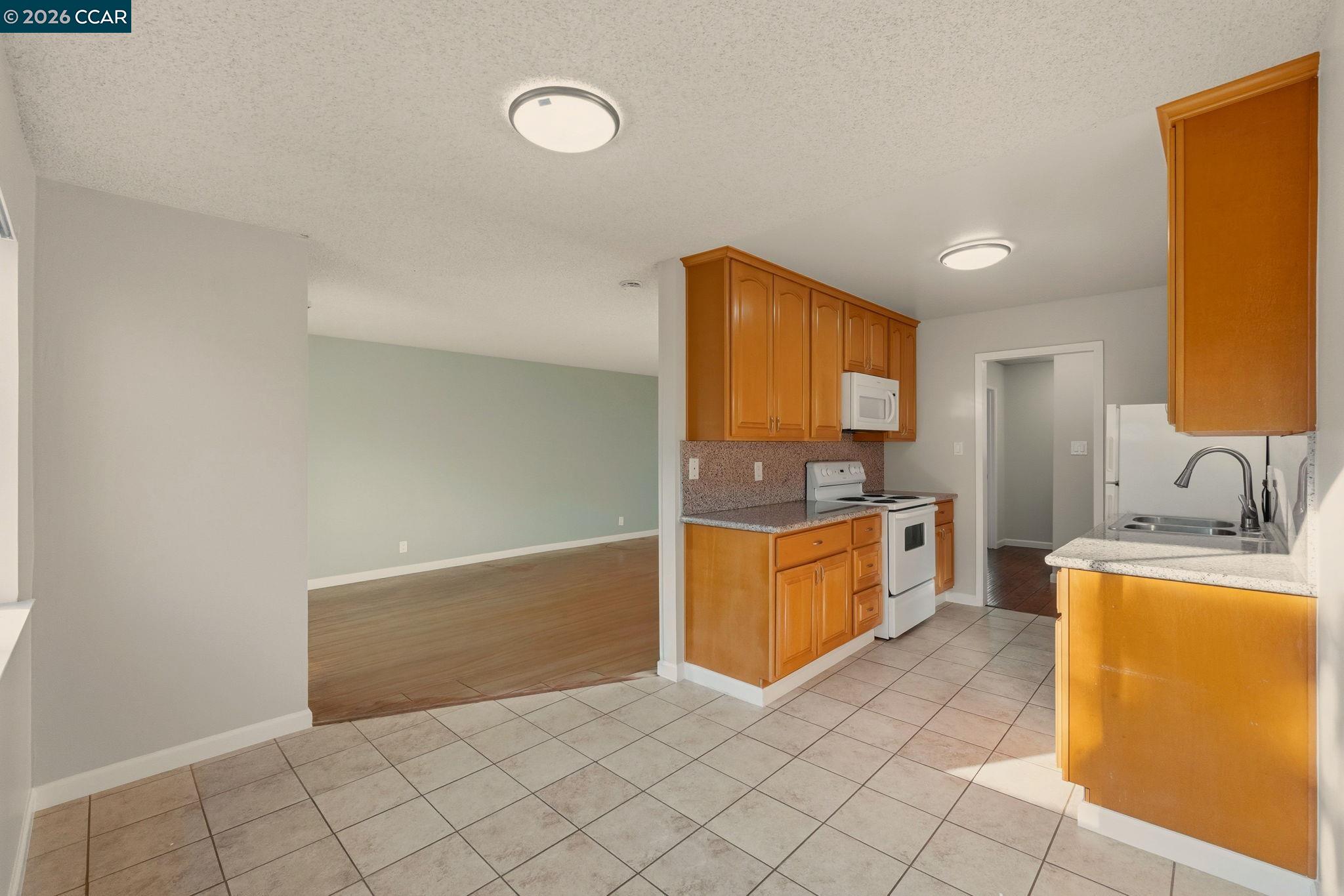 Detail Gallery Image 25 of 46 For 315 E Okeefe St, East Palo Alto,  CA 94303 - – Beds | – Baths