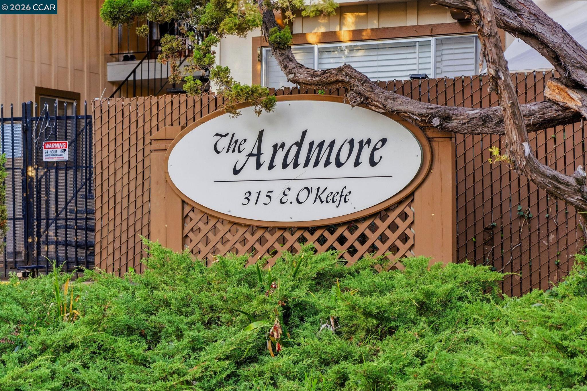 Detail Gallery Image 4 of 46 For 315 E Okeefe St, East Palo Alto,  CA 94303 - – Beds | – Baths