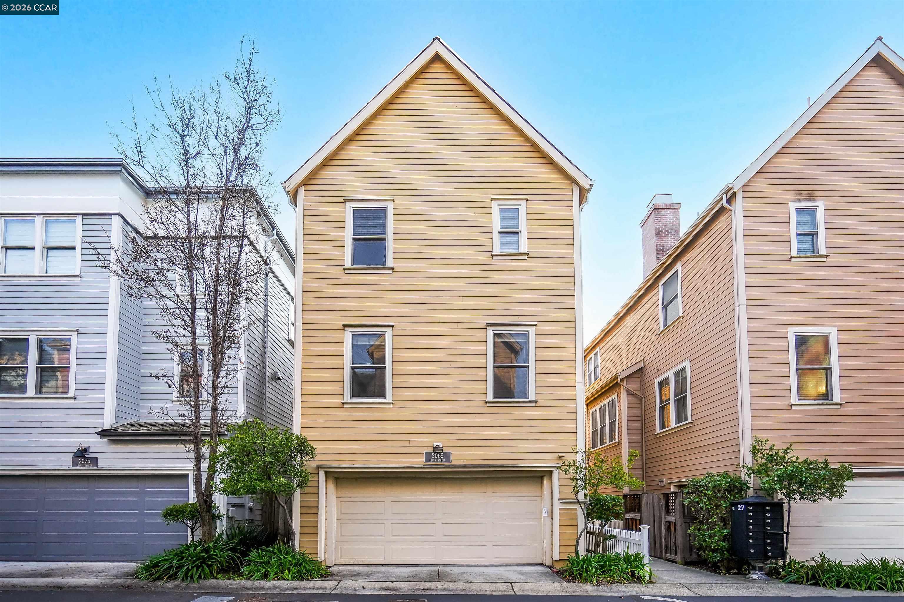 Detail Gallery Image 43 of 50 For 2069 Lewis St, Hercules,  CA 94547 - 3 Beds | 2/1 Baths