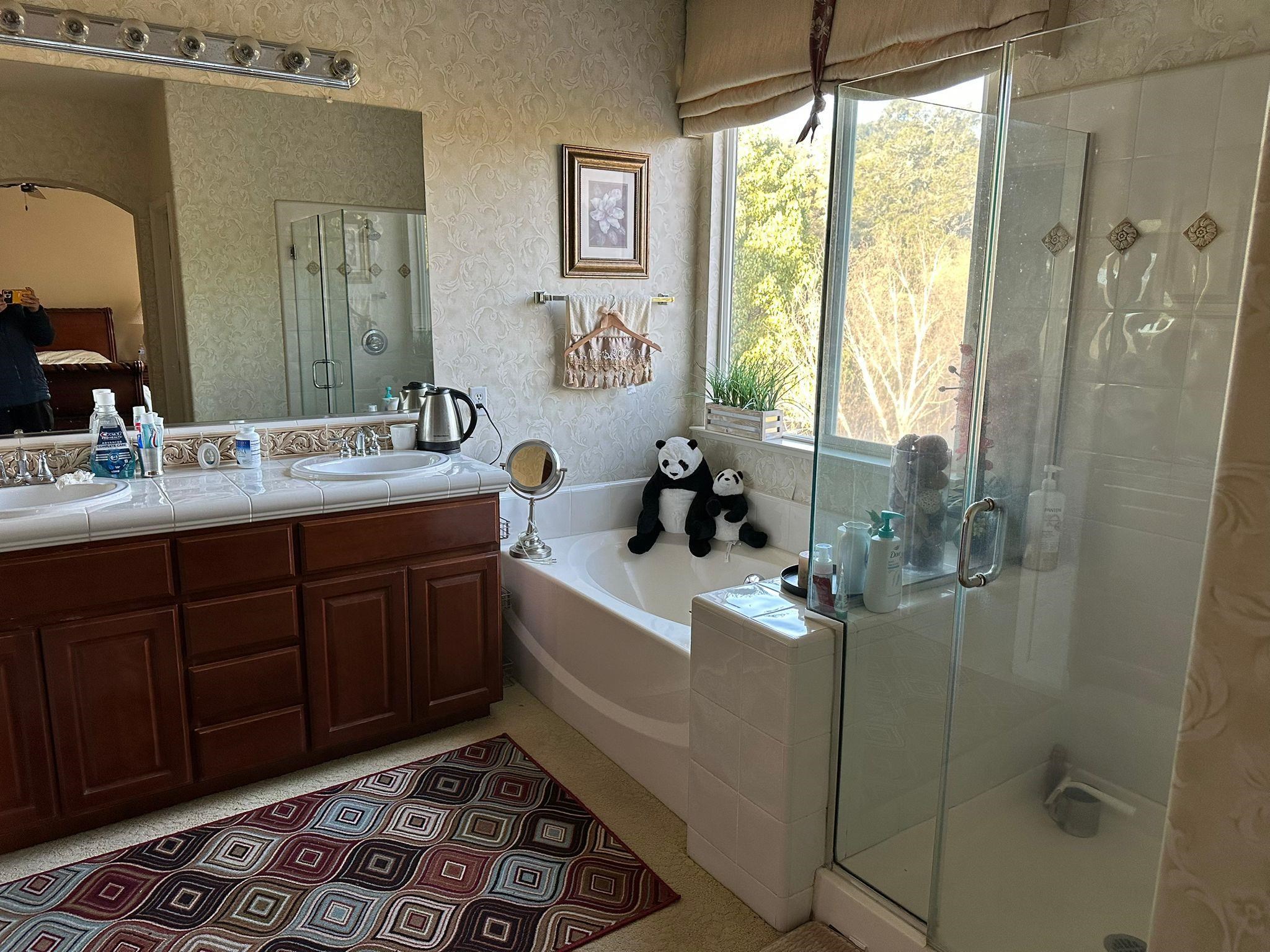 Detail Gallery Image 21 of 26 For 1013 Ridgeview Dr, El Sobrante,  CA 94803 - 3 Beds | 2/1 Baths