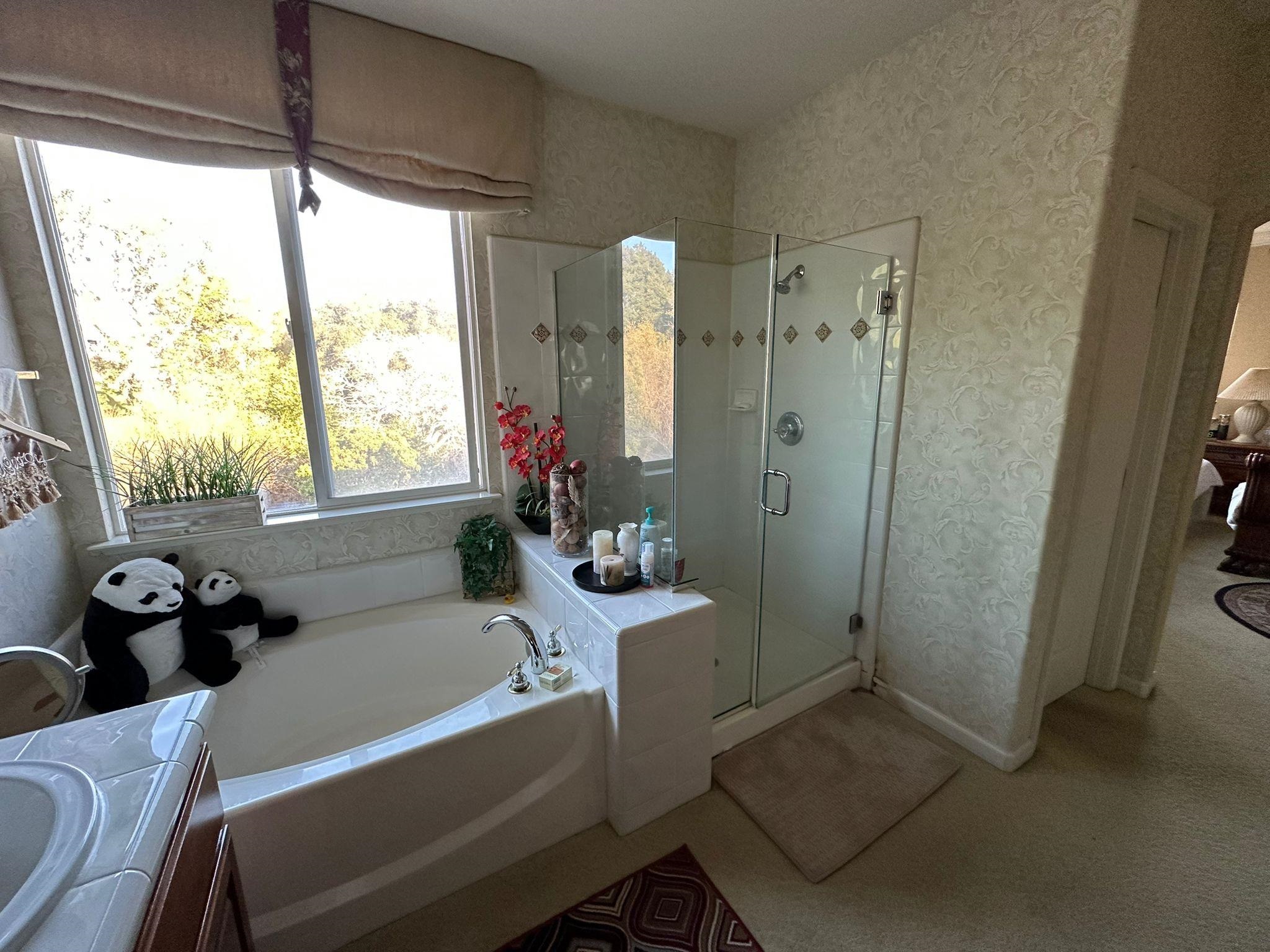 Detail Gallery Image 22 of 26 For 1013 Ridgeview Dr, El Sobrante,  CA 94803 - 3 Beds | 2/1 Baths