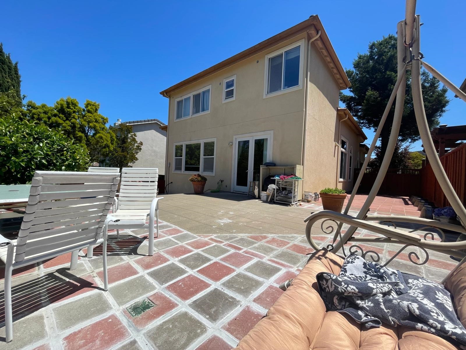 Detail Gallery Image 4 of 26 For 1013 Ridgeview Dr, El Sobrante,  CA 94803 - 3 Beds | 2/1 Baths