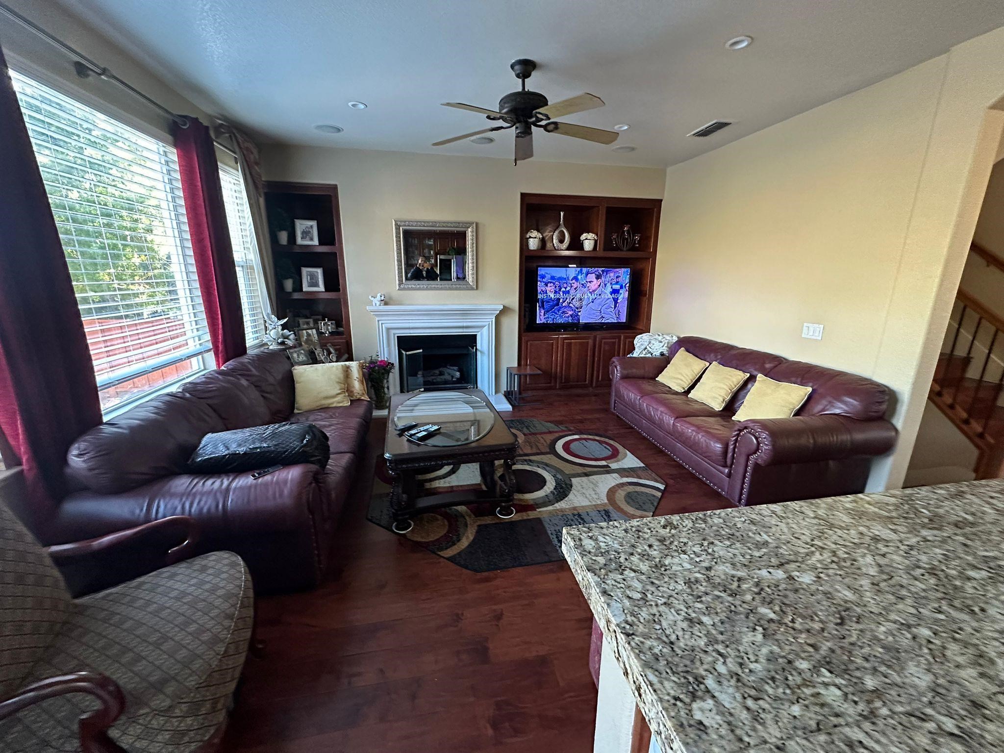 Detail Gallery Image 8 of 26 For 1013 Ridgeview Dr, El Sobrante,  CA 94803 - 3 Beds | 2/1 Baths