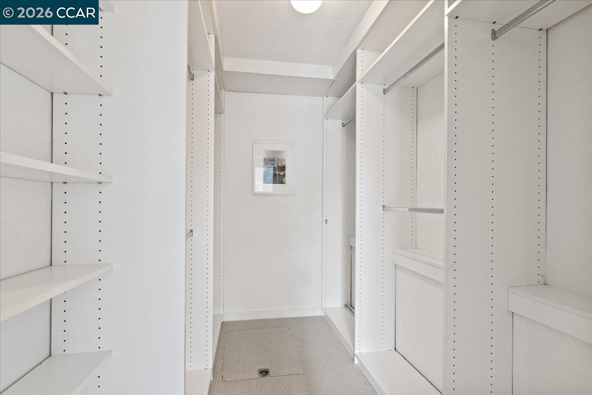 Detail Gallery Image 21 of 44 For 1076 N Thompson Rd, Lafayette,  CA 94549-3133 - 4 Beds | 3/1 Baths