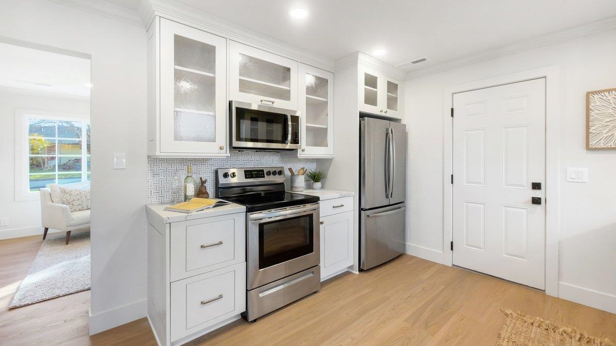 Detail Gallery Image 8 of 29 For 20 Adak Ct, Walnut Creek,  CA 94597 - 3 Beds | 2 Baths