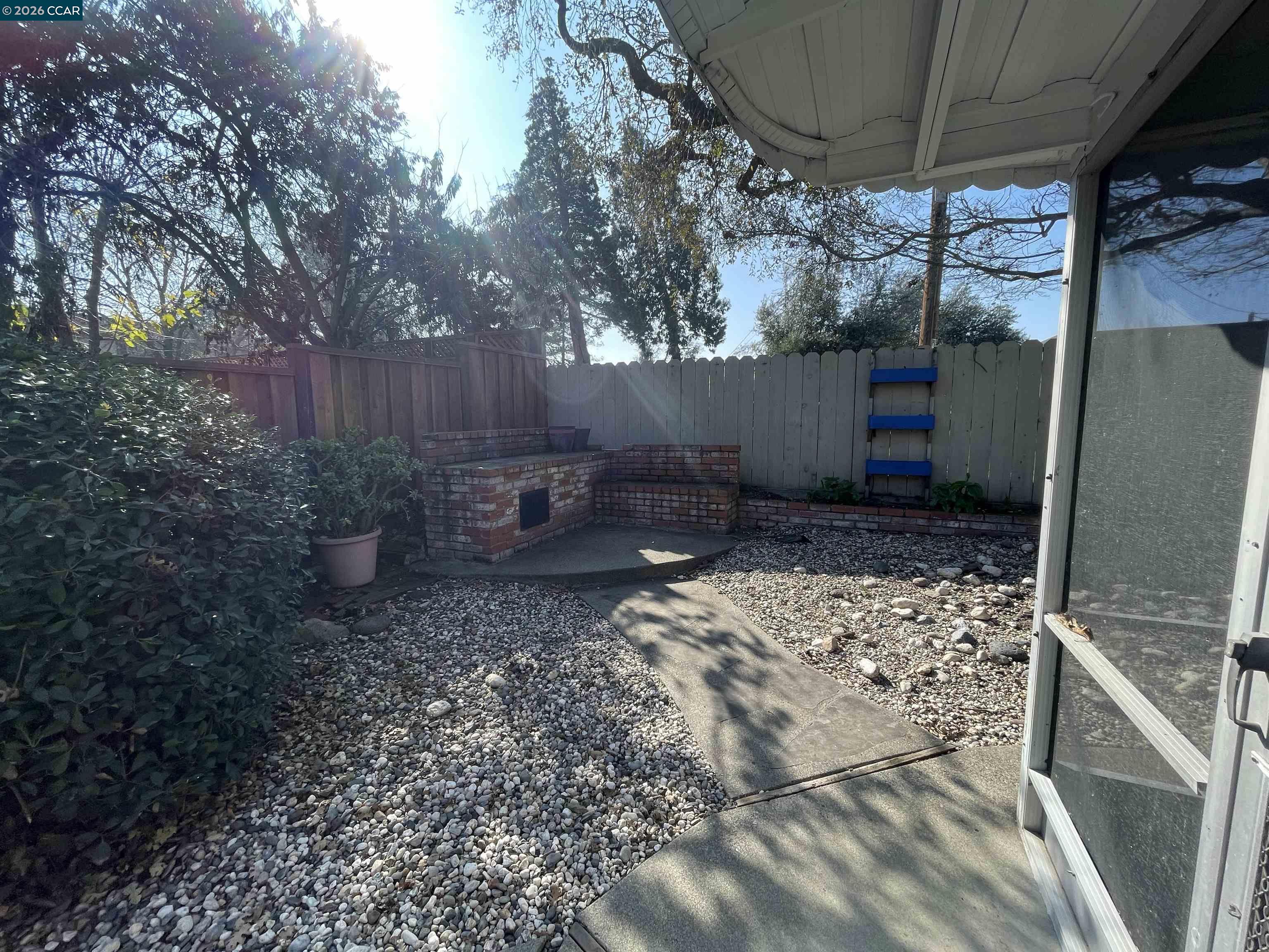 Detail Gallery Image 15 of 17 For 4780 Mintwood Dr, Concord,  CA 94521 - 3 Beds | 2 Baths