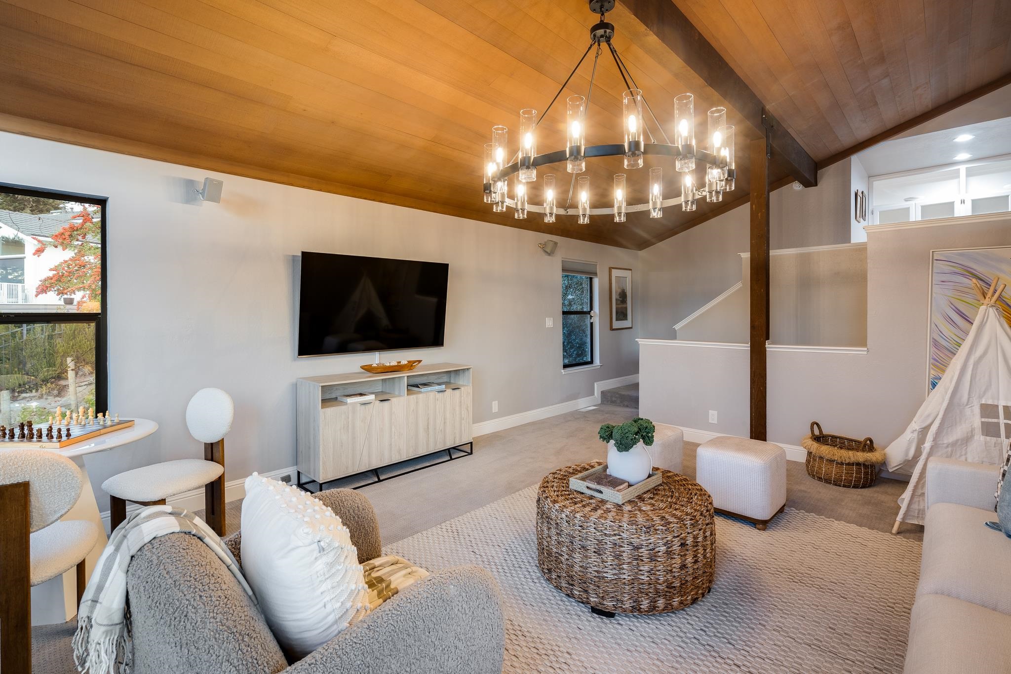 Detail Gallery Image 14 of 48 For 13 Kemp Ct, Alamo,  CA 94507 - 5 Beds | 3/1 Baths