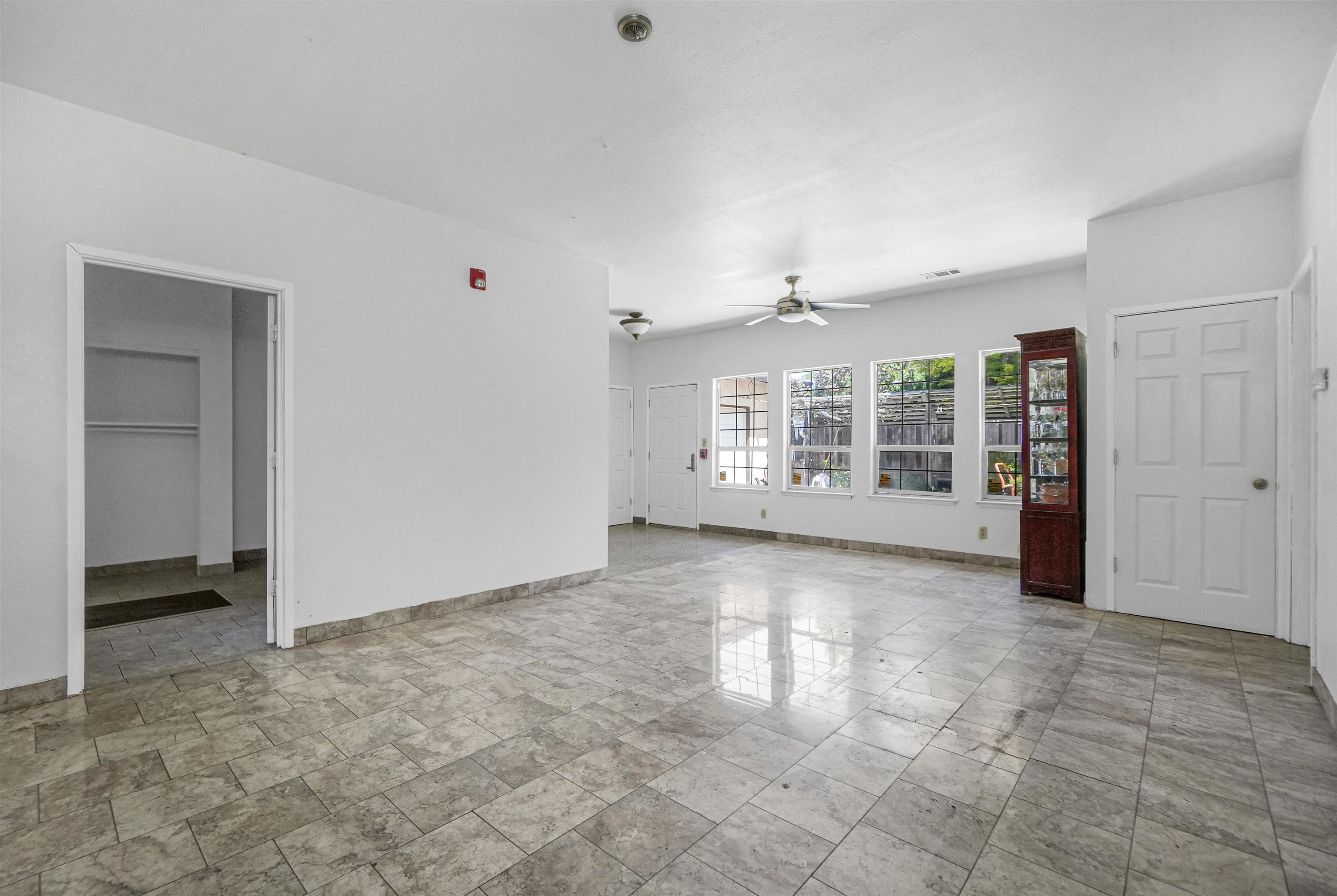 Detail Gallery Image 30 of 58 For 512 Teasdale Pl, Hayward,  CA 94544 - 6 Beds | 3 Baths