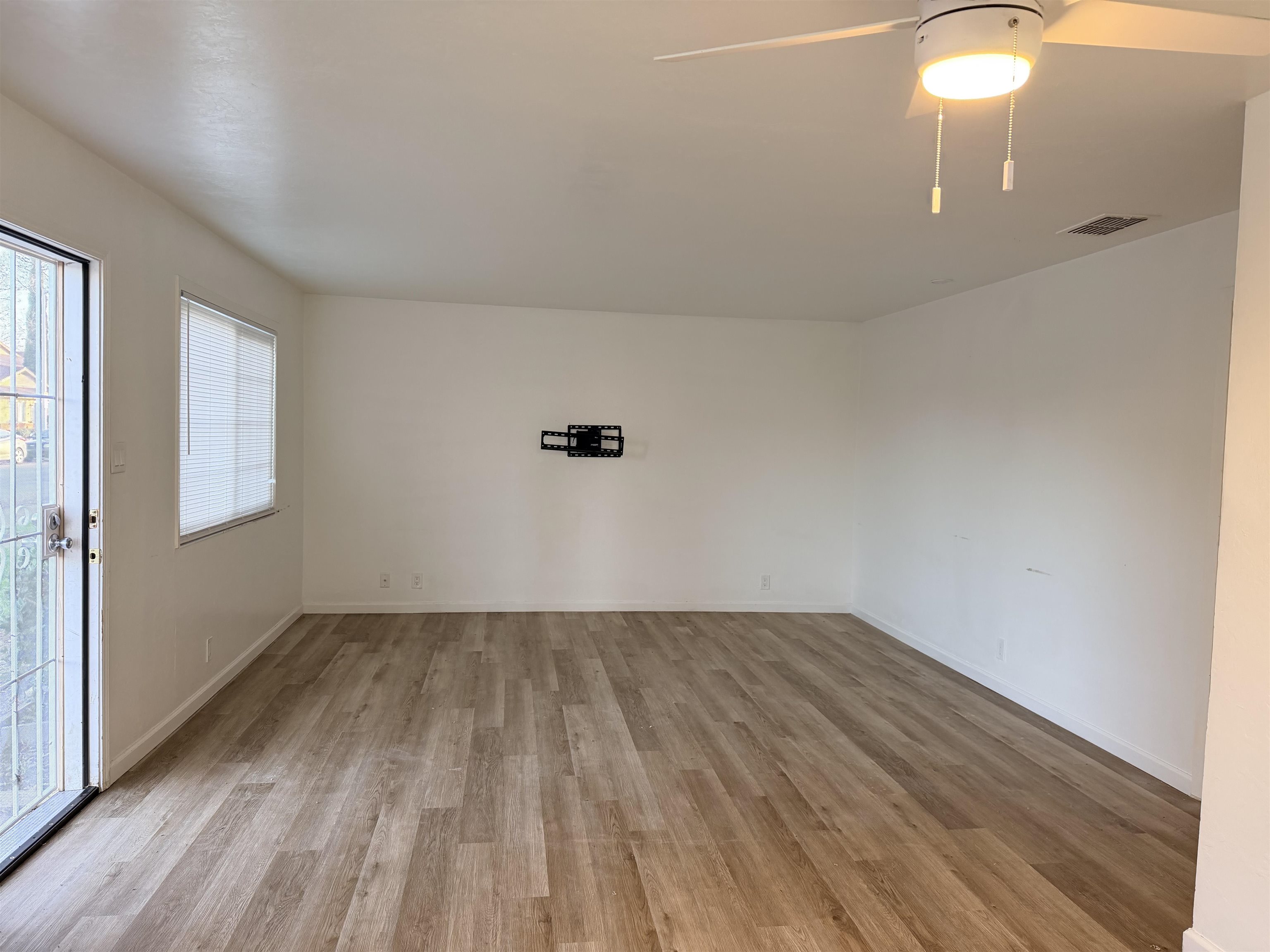 Photo #6: 41122101 Listing: Photo #6