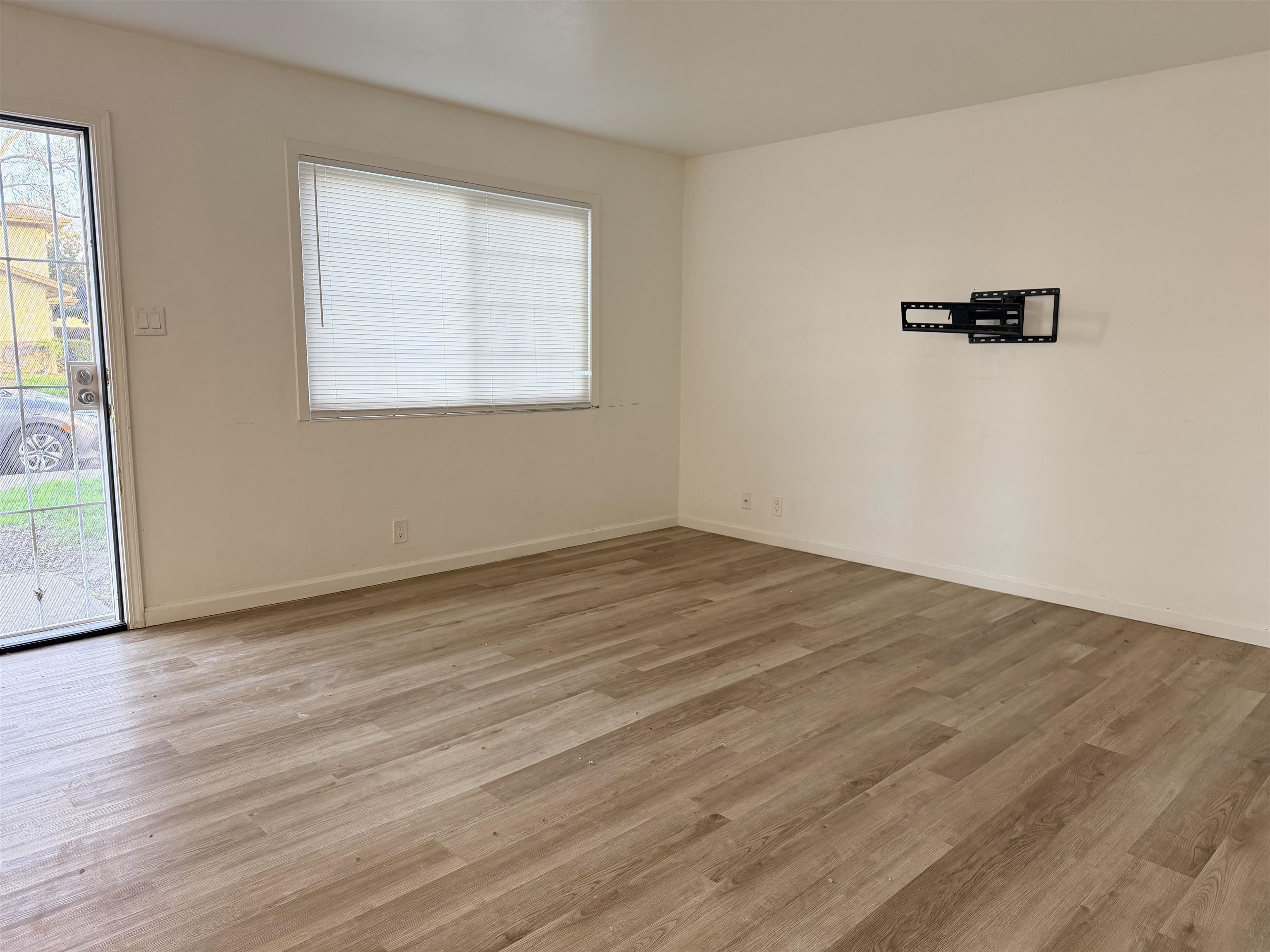 Photo #7: 41122101 Listing: Photo #7