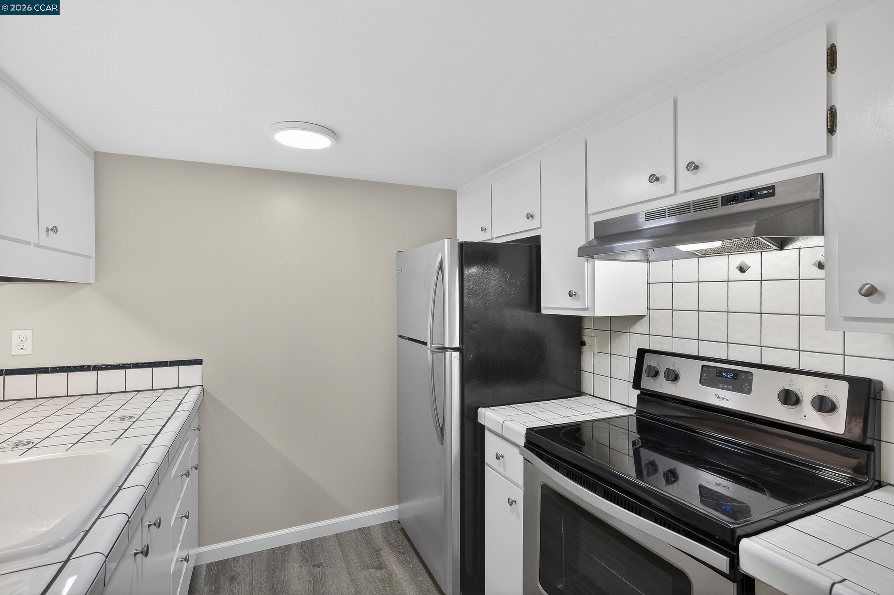 Photo #23: 41122104 Listing: Photo #23