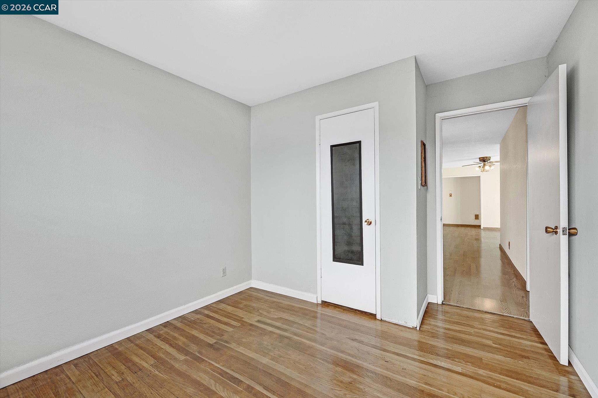 Detail Gallery Image 16 of 41 For 2075 Costa Ct, Pinole,  CA 94564 - 6 Beds | 3 Baths