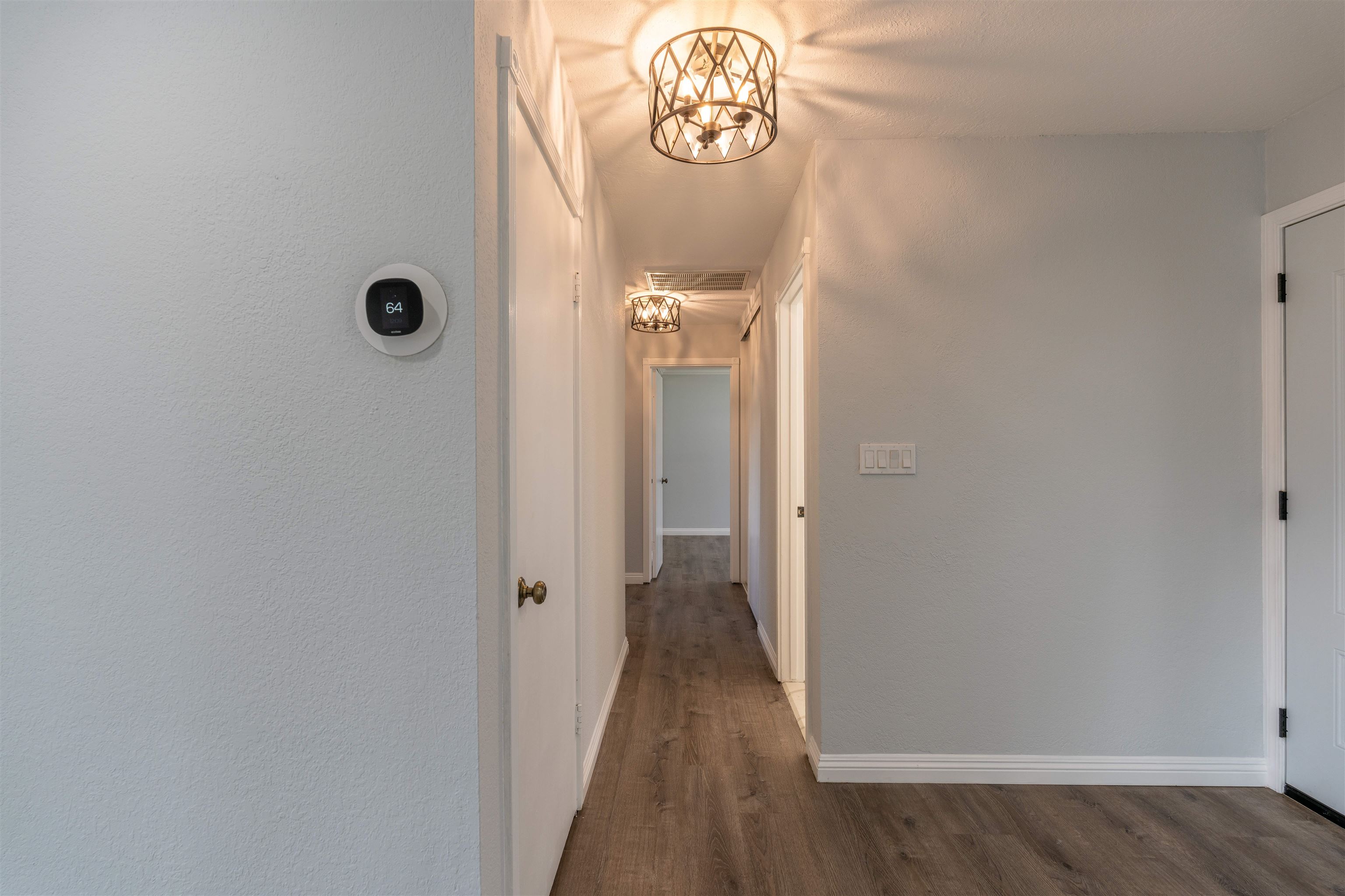 Detail Gallery Image 8 of 21 For 39151 Donner Way, Fremont,  CA 94538 - 3 Beds | 2 Baths