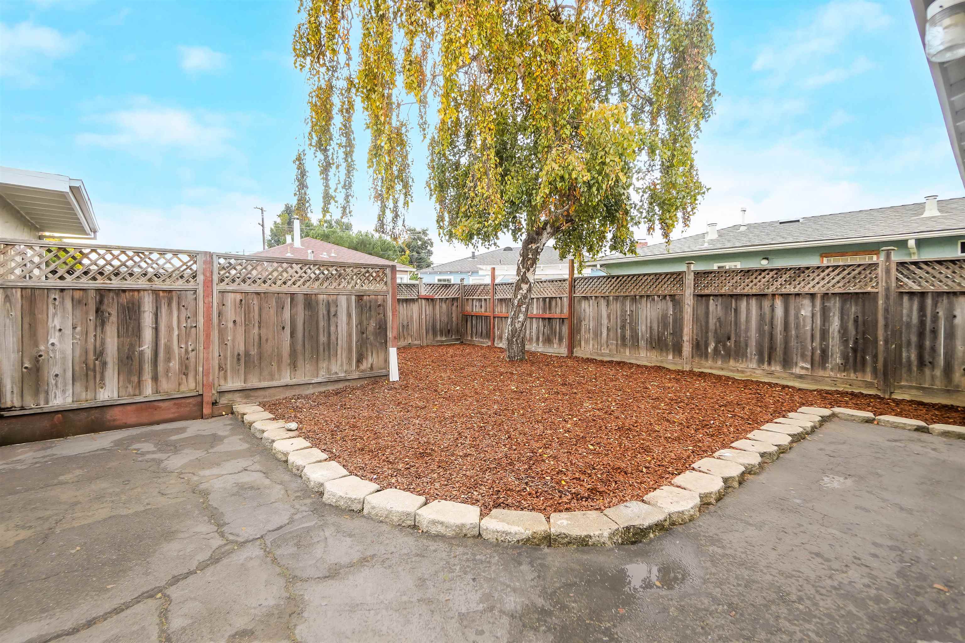 Detail Gallery Image 39 of 51 For 1521 159th Ave, San Leandro,  CA 94578 - 2 Beds | 3 Baths