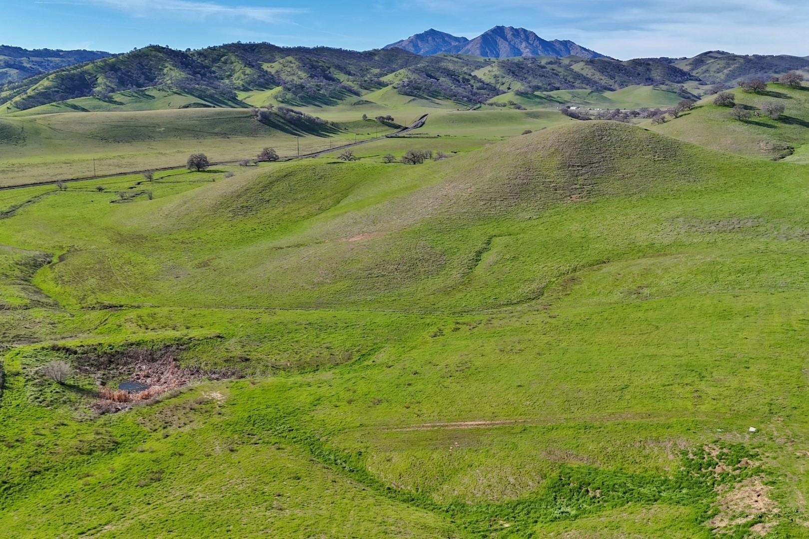 Detail Gallery Image 13 of 60 For 9621 Deer Valley Road, Brentwood,  CA 94513 - 3 Beds | 2/1 Baths