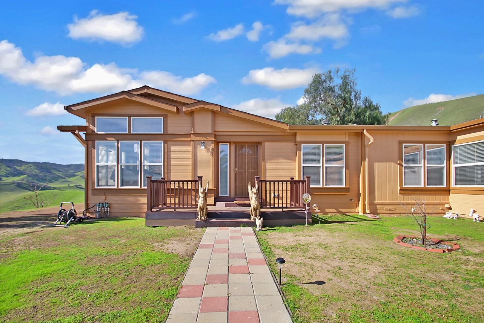 Detail Gallery Image 9 of 60 For 9621 Deer Valley Road, Brentwood,  CA 94513 - 3 Beds | 2/1 Baths