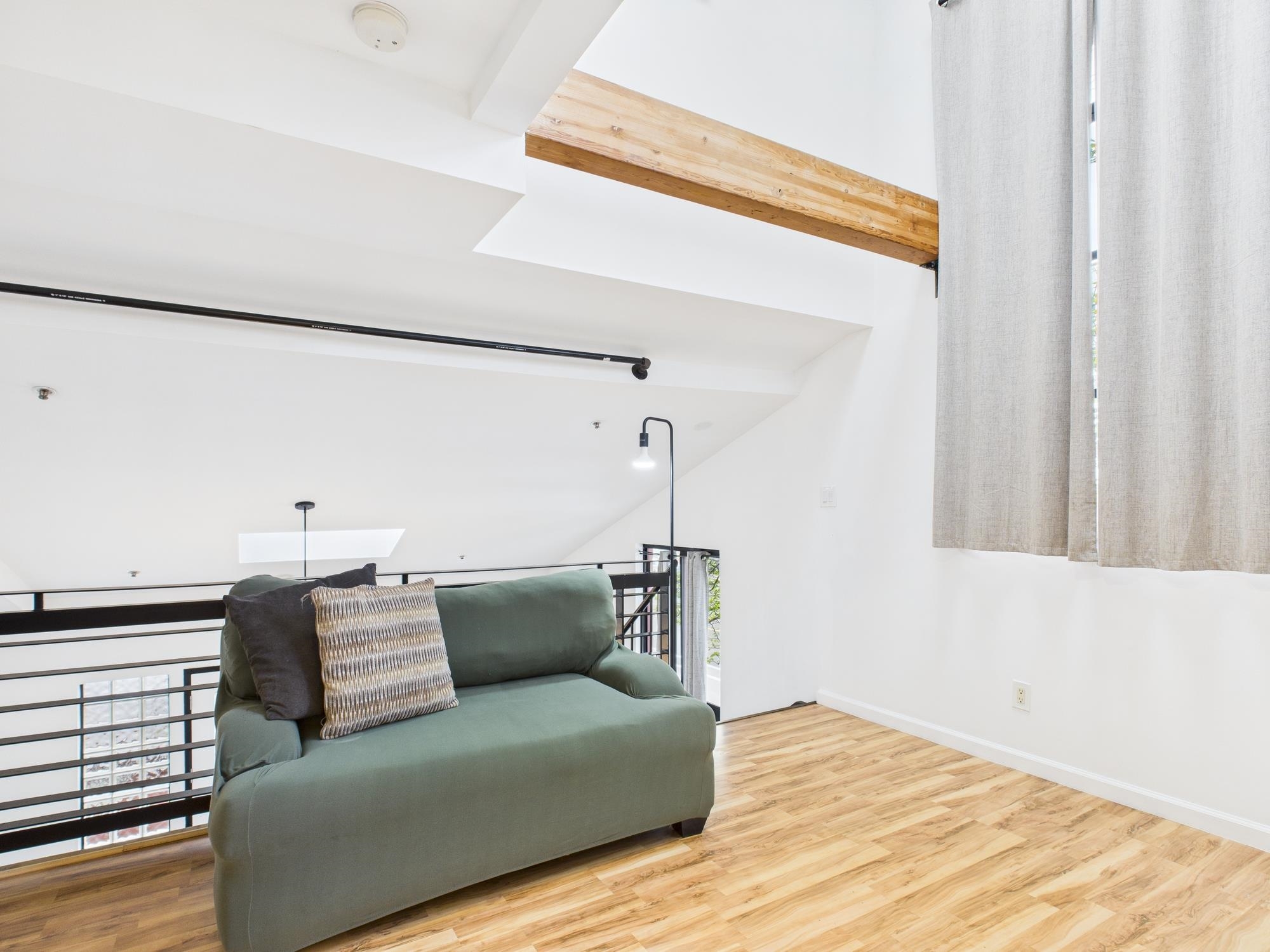 Detail Gallery Image 16 of 23 For 3116 Adeline St #112,  Oakland,  CA 94608 - 1 Beds | 1/1 Baths